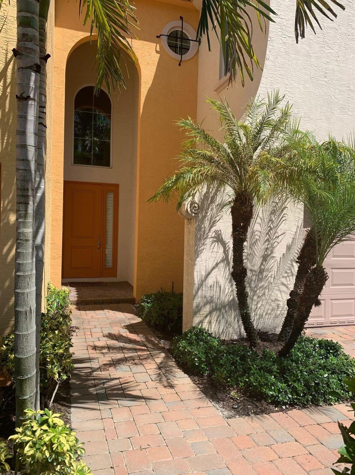 4633 Mediterranean Cir, West Palm Beach, FL 33418