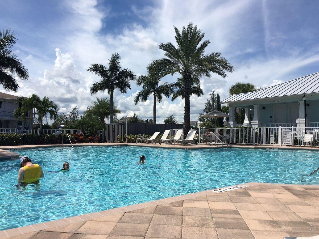 1327 Community Dr, Jupiter FL  33458-8395 exterior