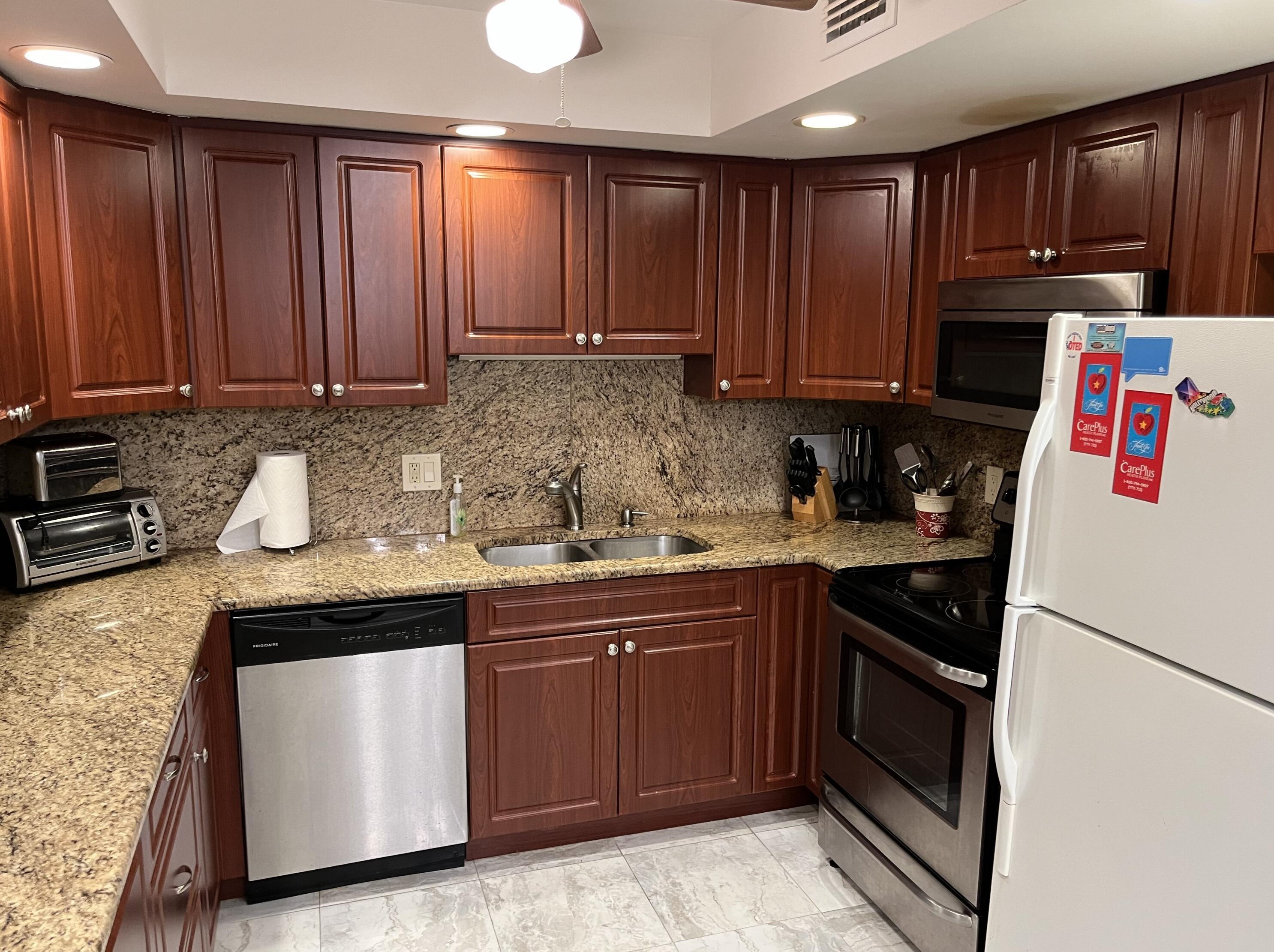 410 Greenbrier A, West Palm Beach, FL 33417-2387