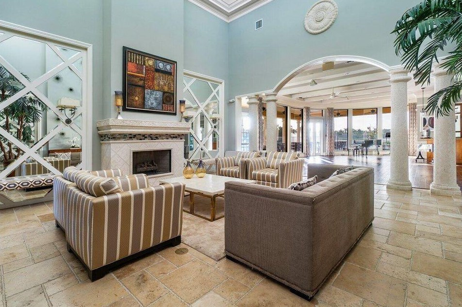 7723 Via Grande, Boynton Beach FL  33437-7516 exterior