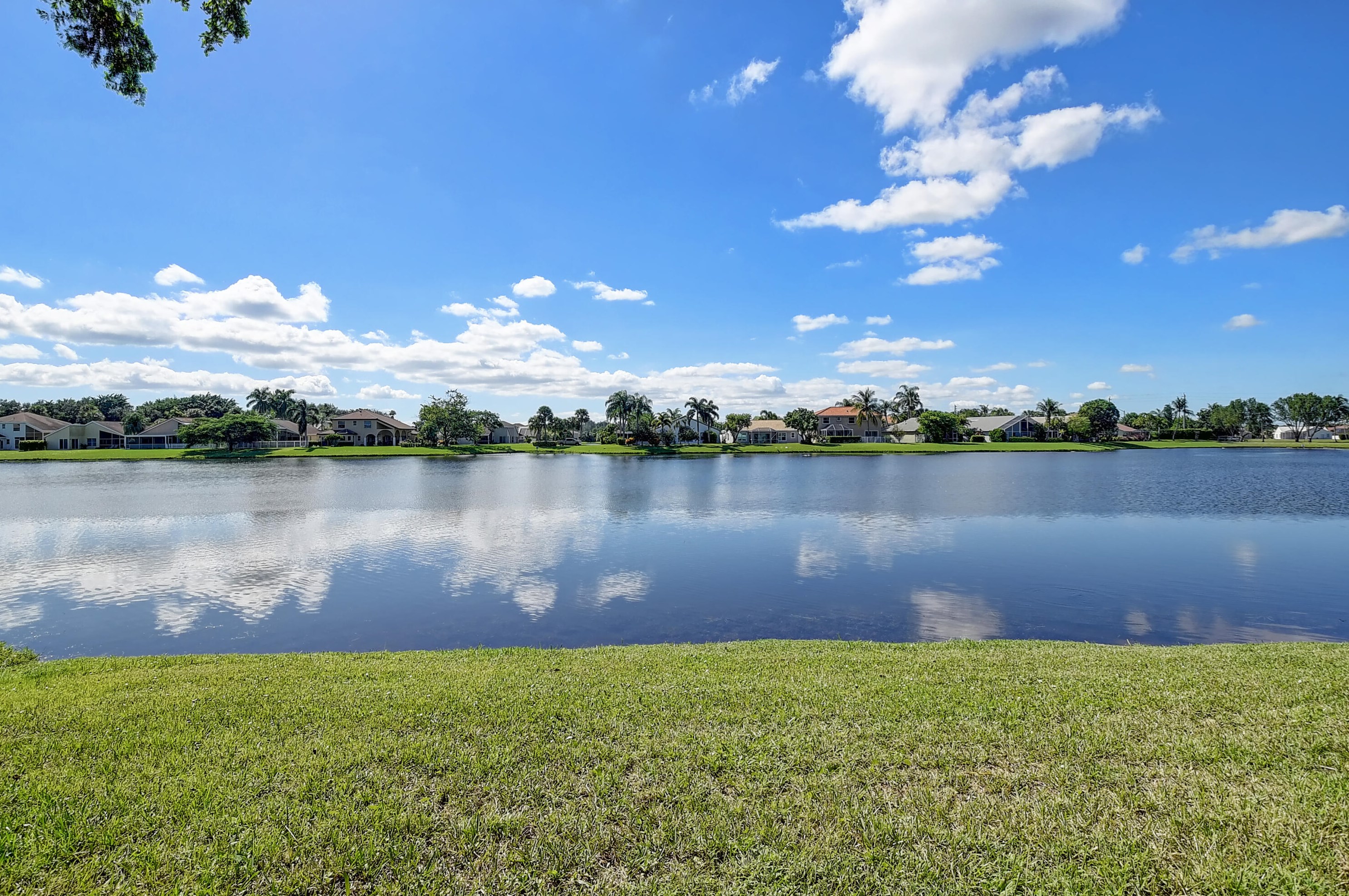 18875 La Costa Ln, Boca Raton, FL 33496-6677