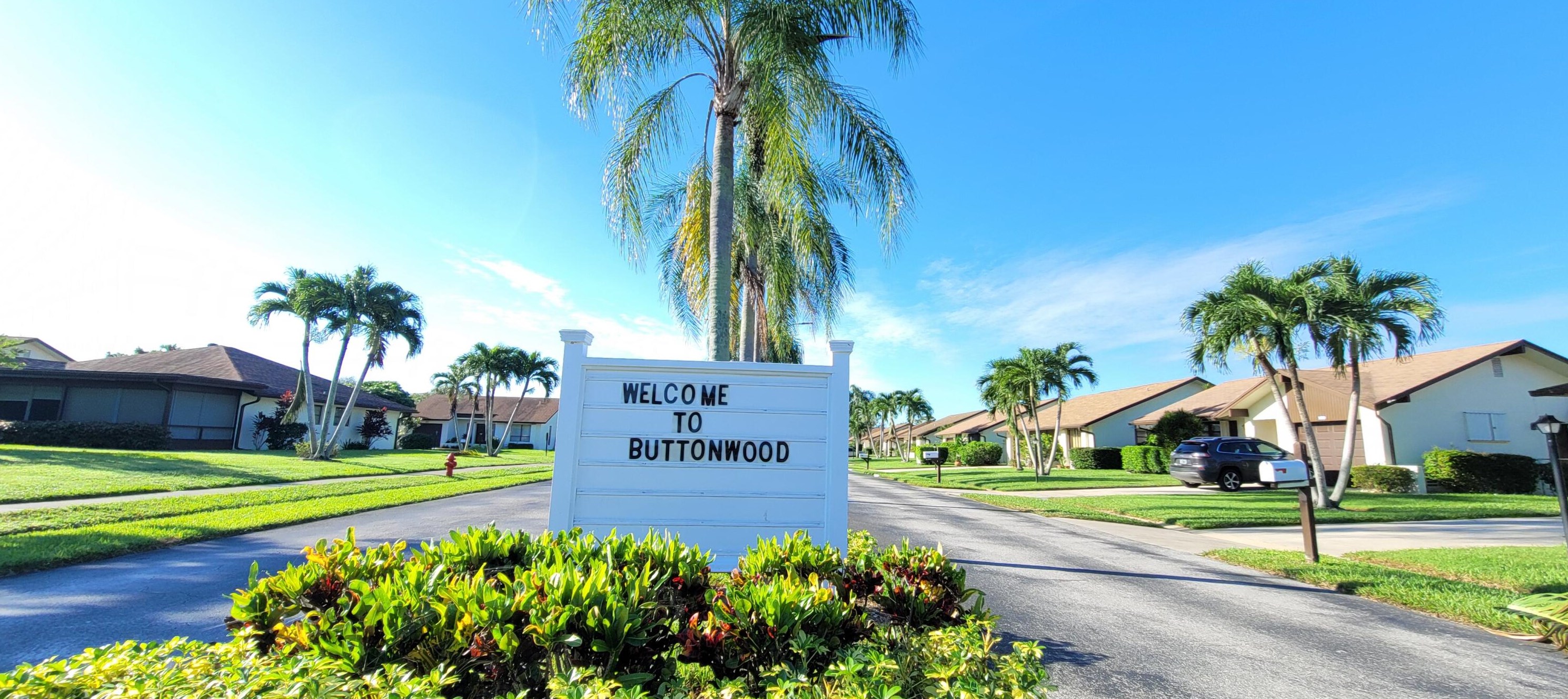 3143 Shadow Wood Dr, Lake Worth, FL 33463-2437