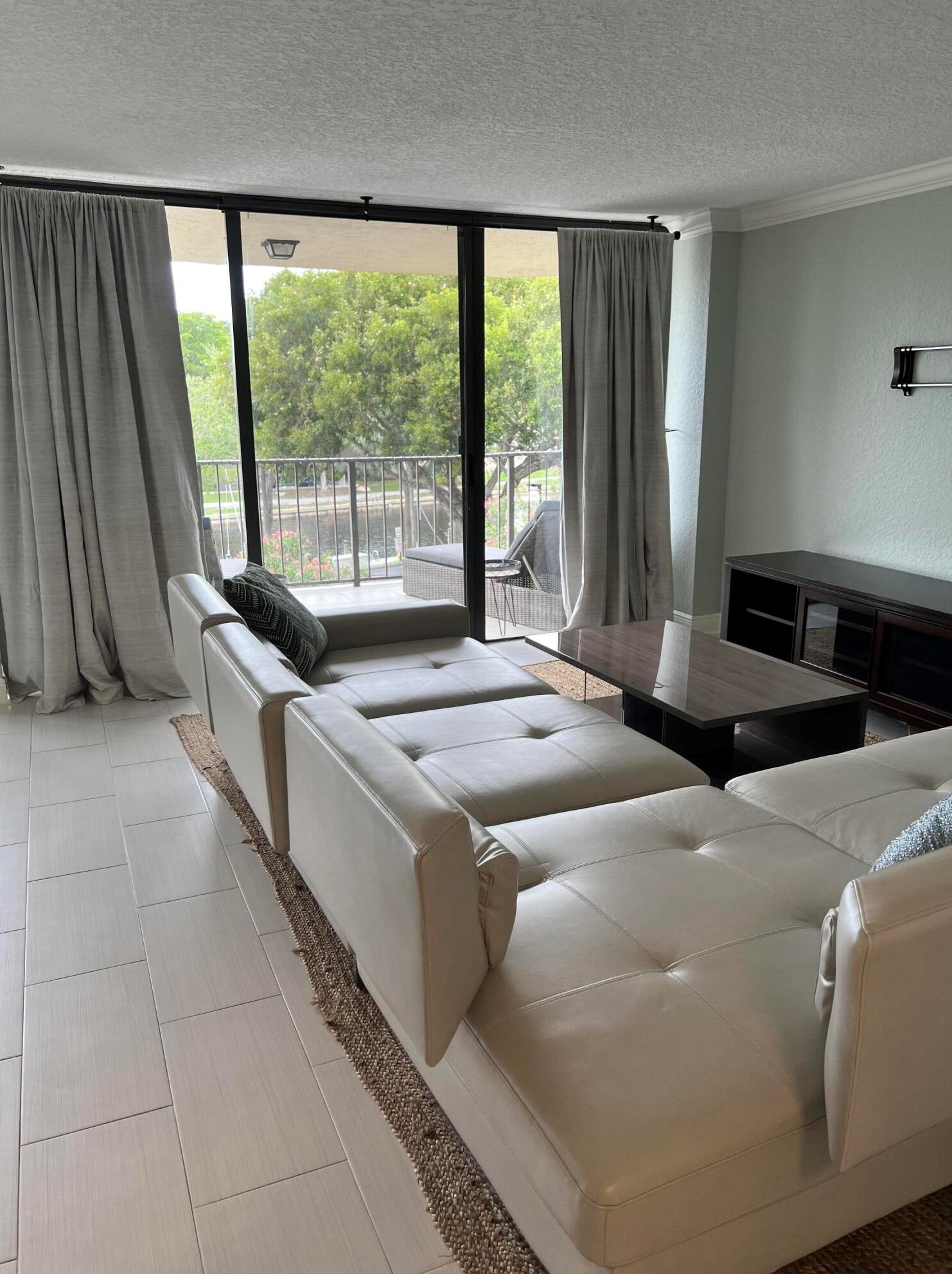 799 Jeffery St #306, Boca Raton, FL 33487