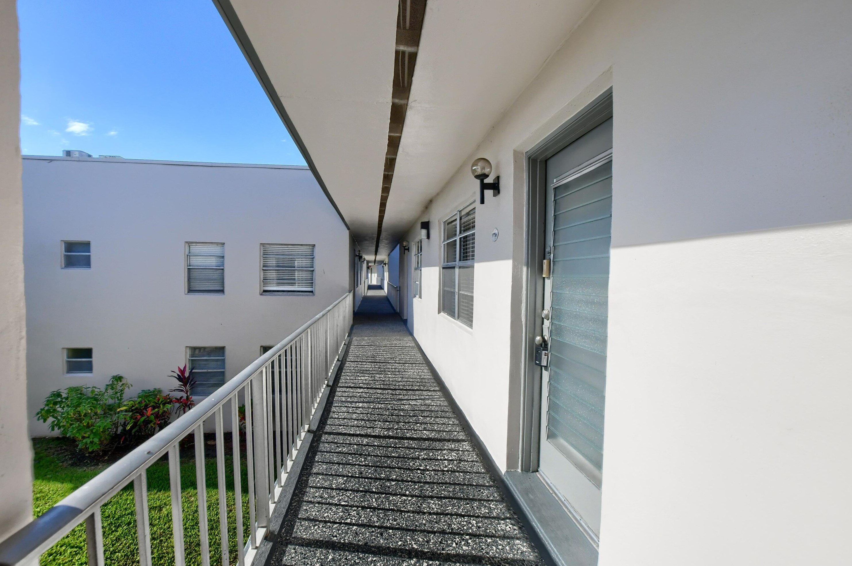 766 Burgundy P, Delray Beach, FL 33484