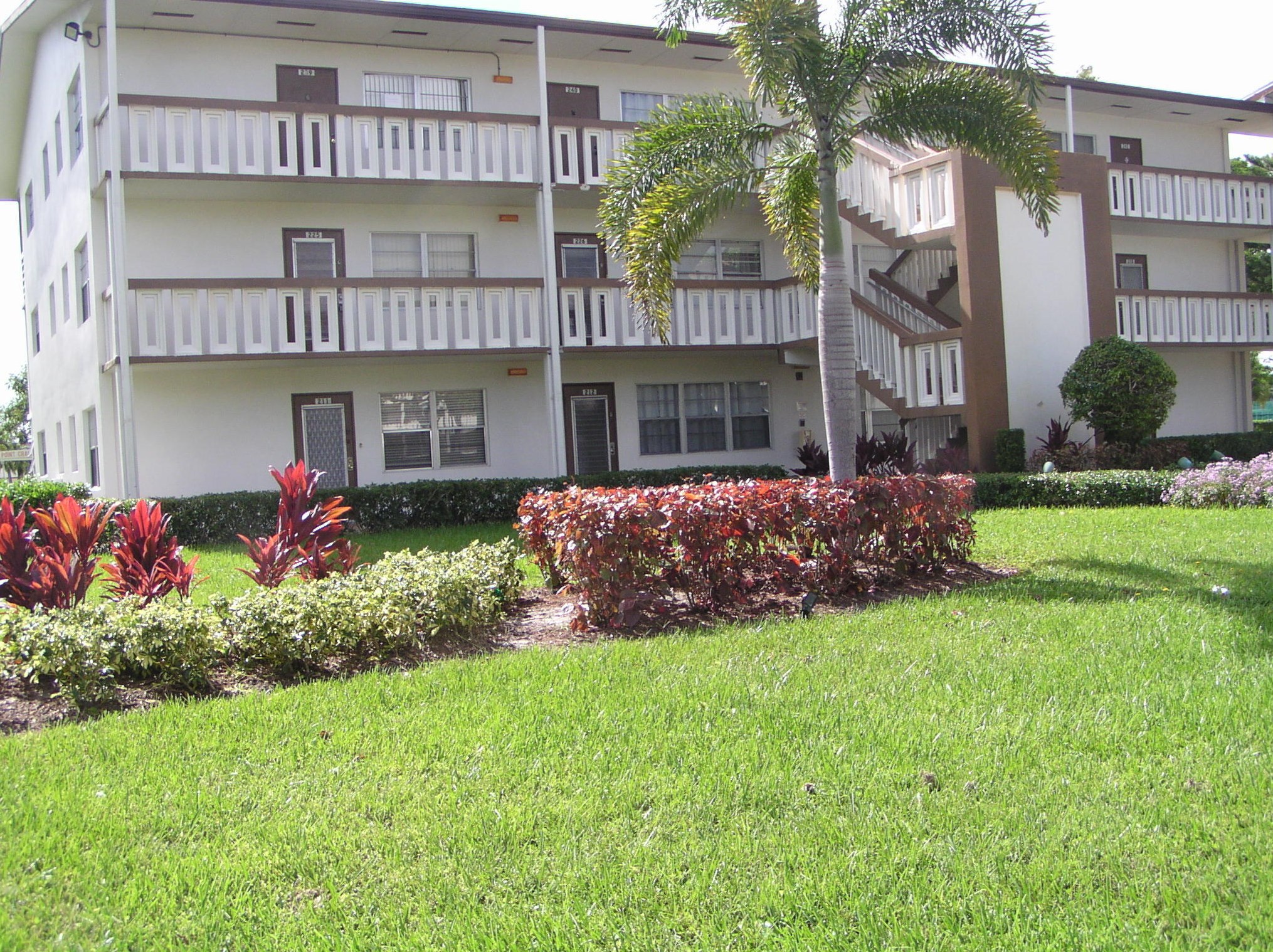 225 Mansfield F #f, Boca Raton, FL 33434