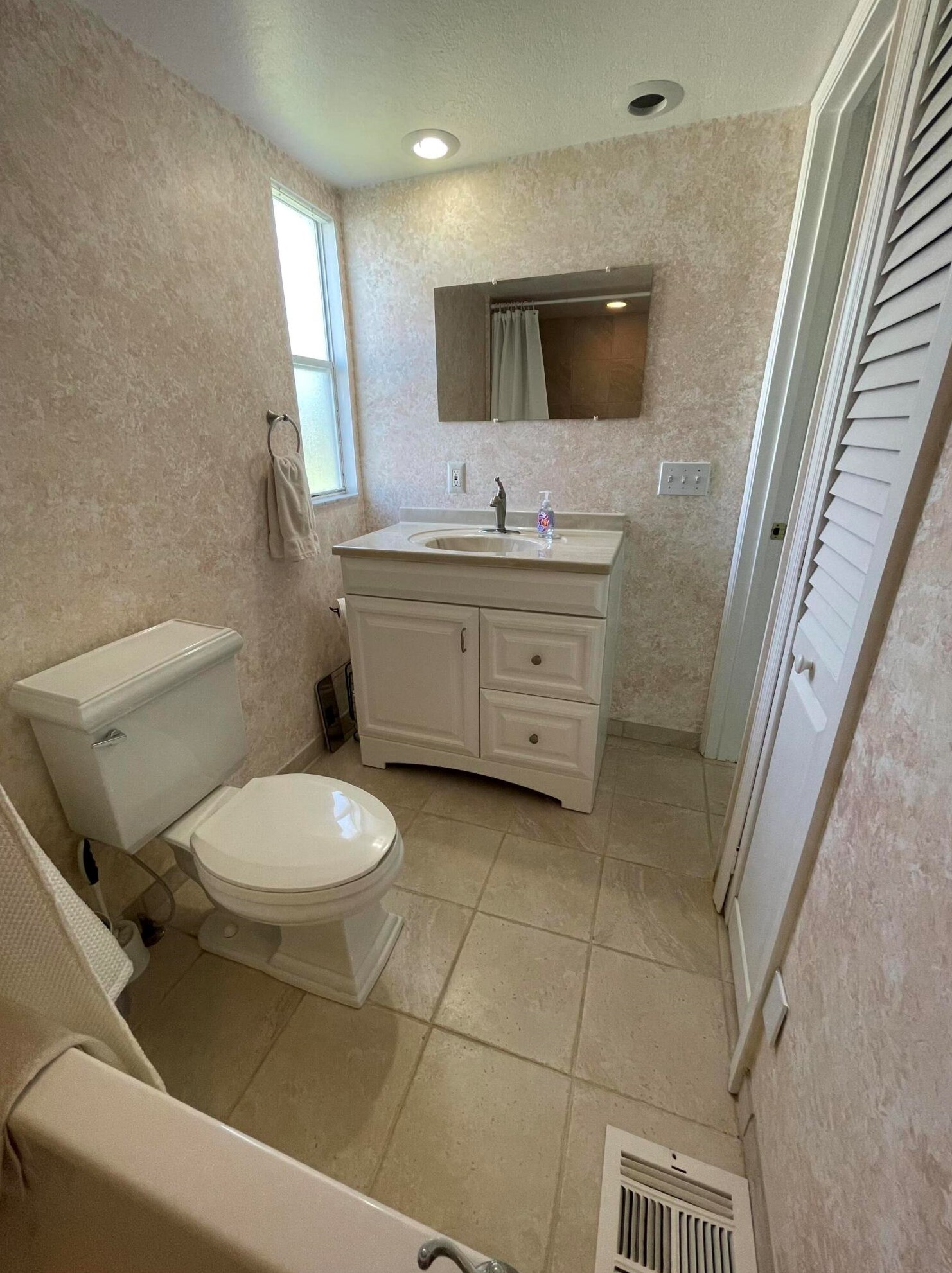 8351 Chisum Trl, Boca Raton FL 33433-1513 exterior