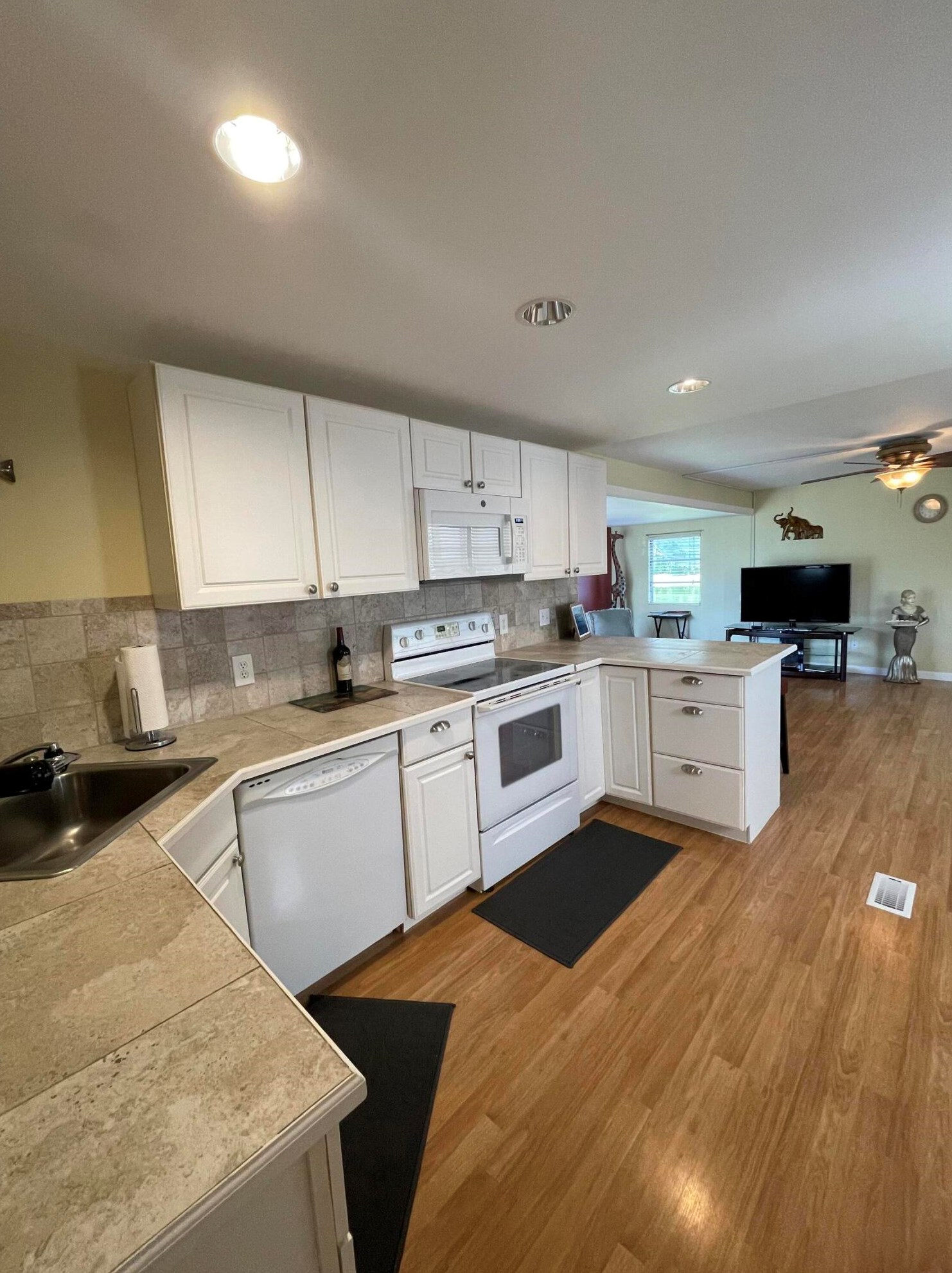 8351 Chisum Trl, Boca Raton FL 33433-1513 exterior