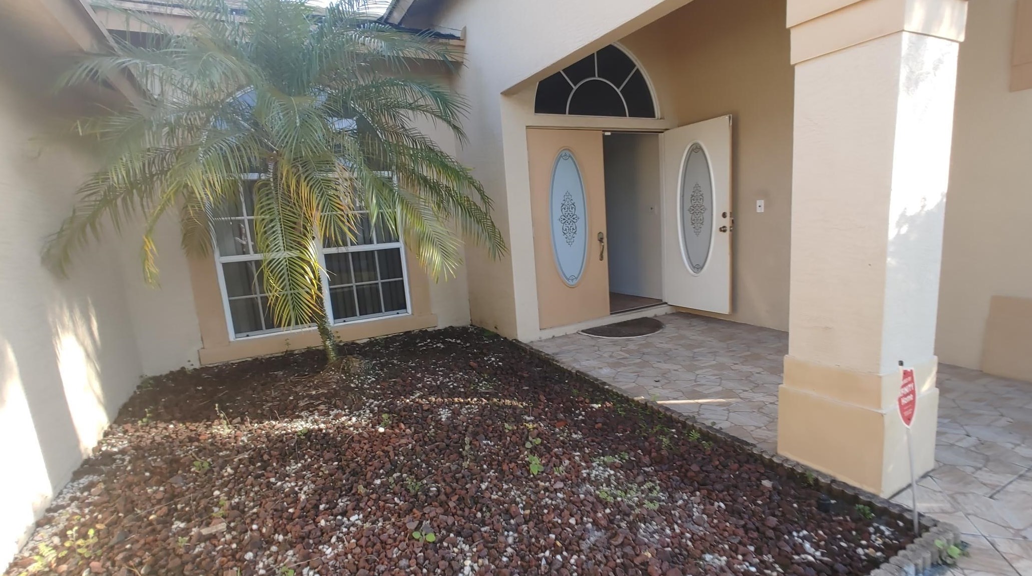 949 Sw College Park Rd, Fort Pierce, FL 34953