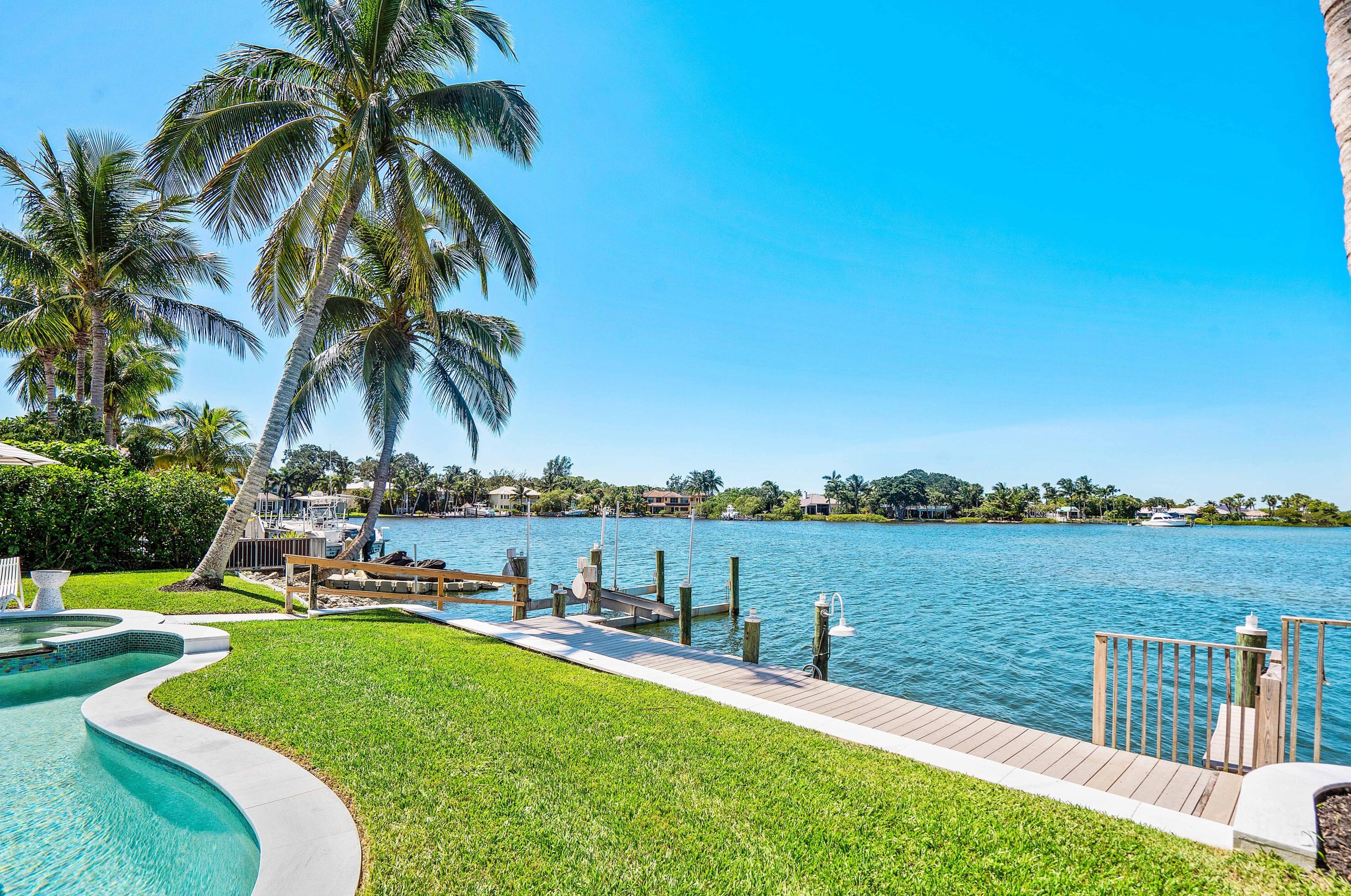 134 Lands End Way, Jupiter FL  33458-4375 exterior