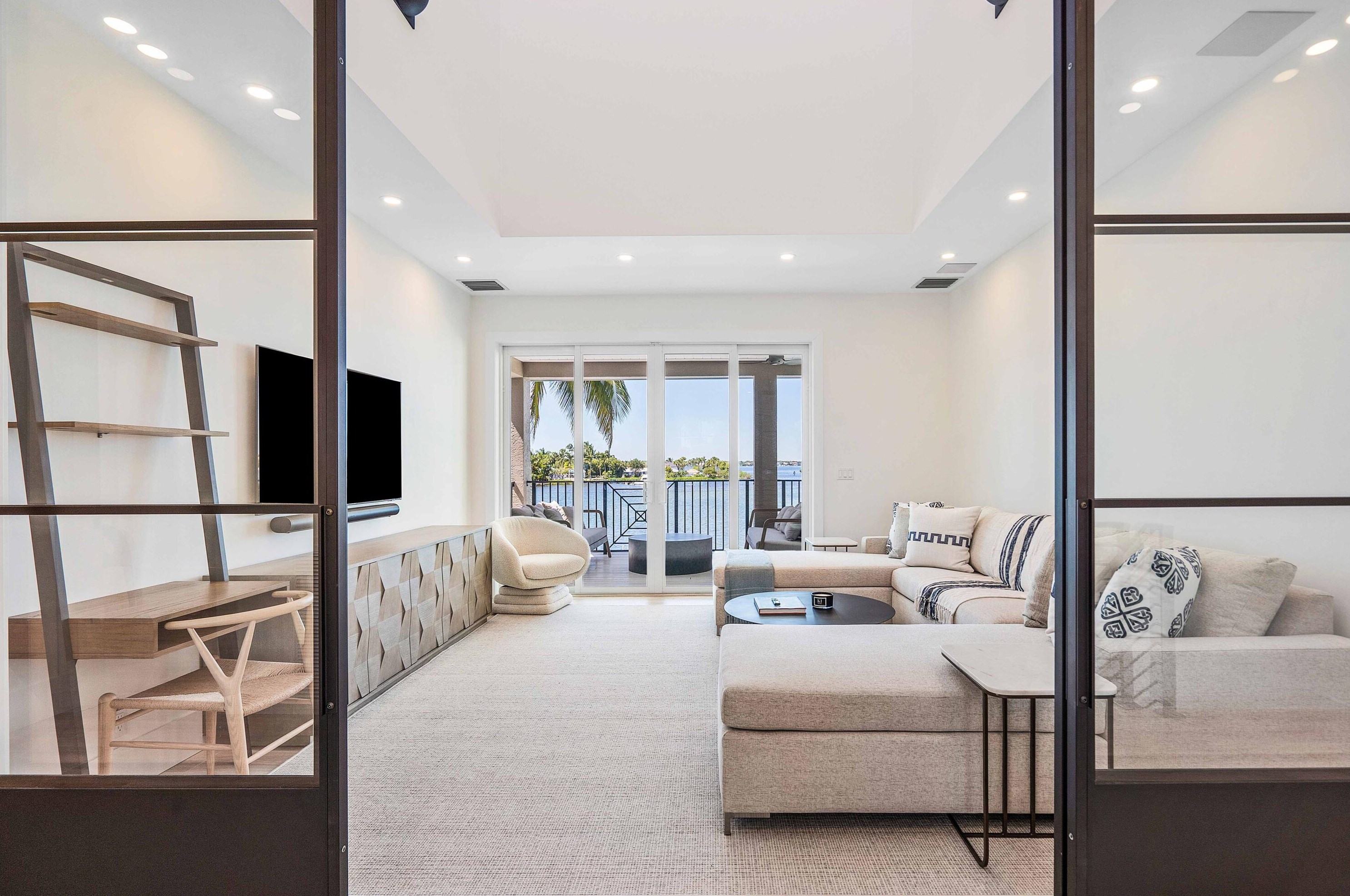 134 Lands End Way, Jupiter FL  33458-4375 exterior