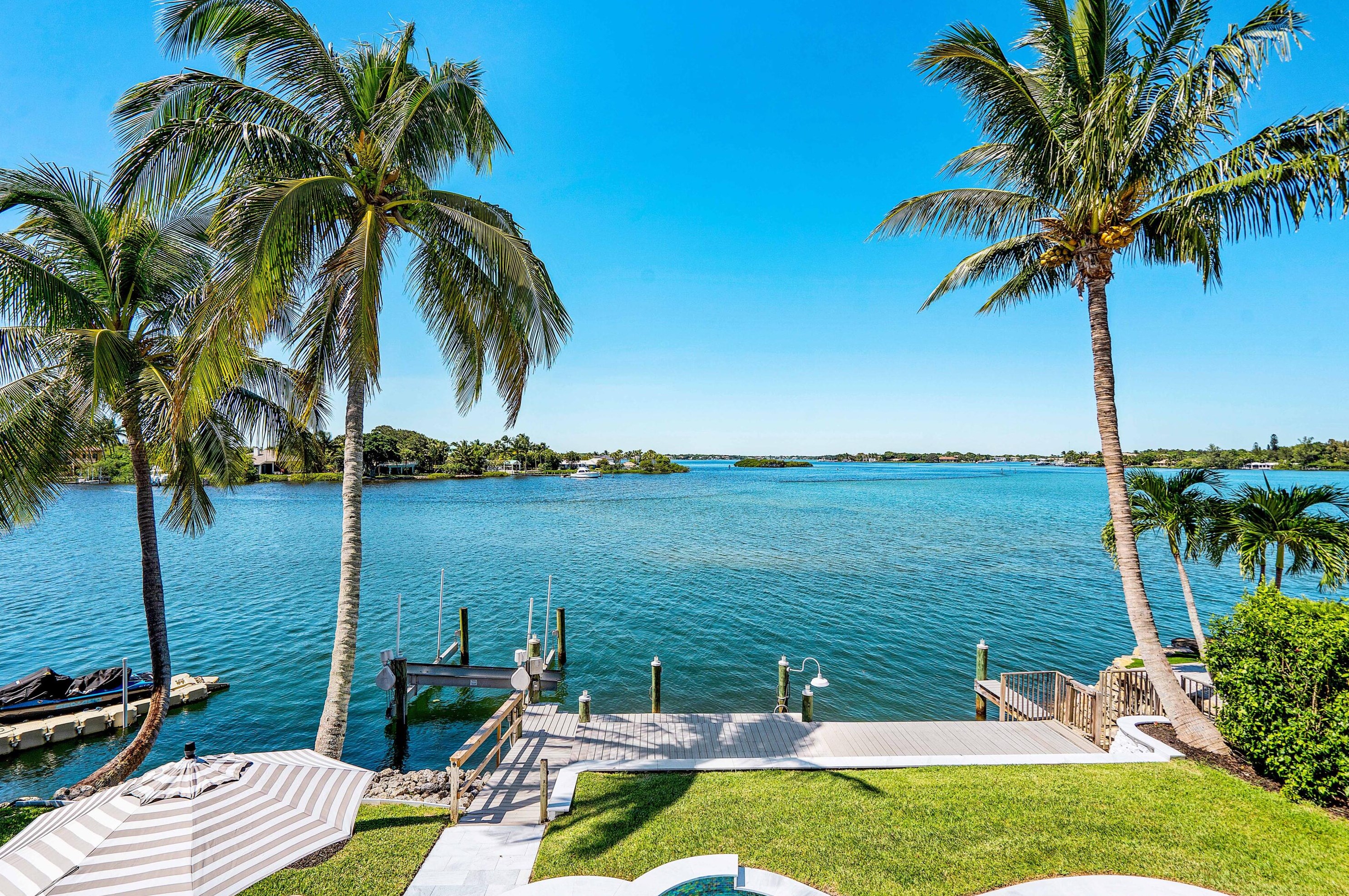 134 Lands End Way, Jupiter FL  33458-4375 exterior