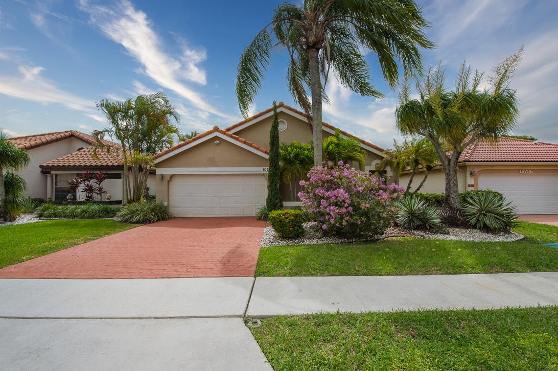 10790 White Aspen Ln, Boca Raton, FL 33428