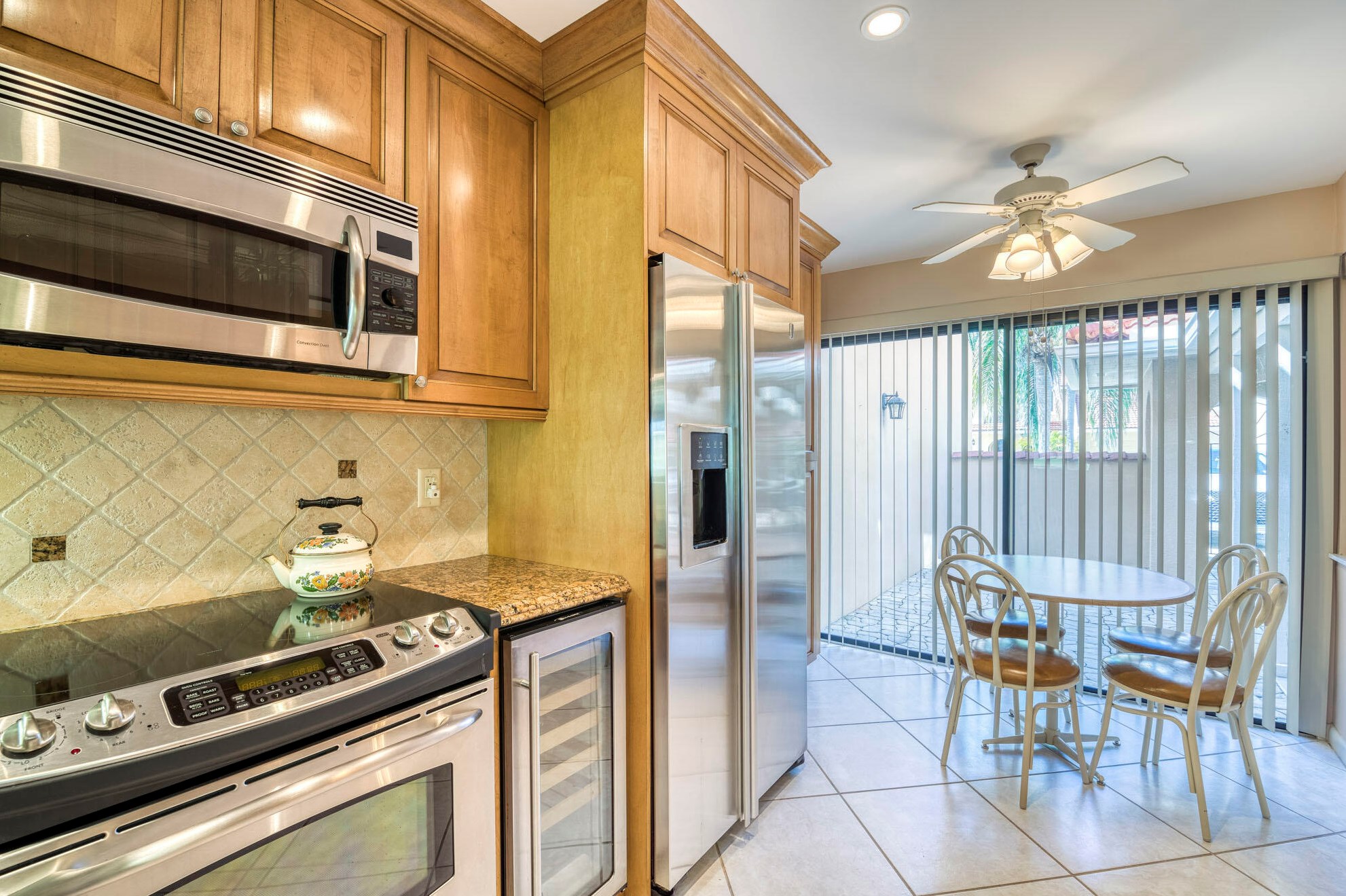 808 Windermere Way, West Palm Beach FL  33418-7170 exterior