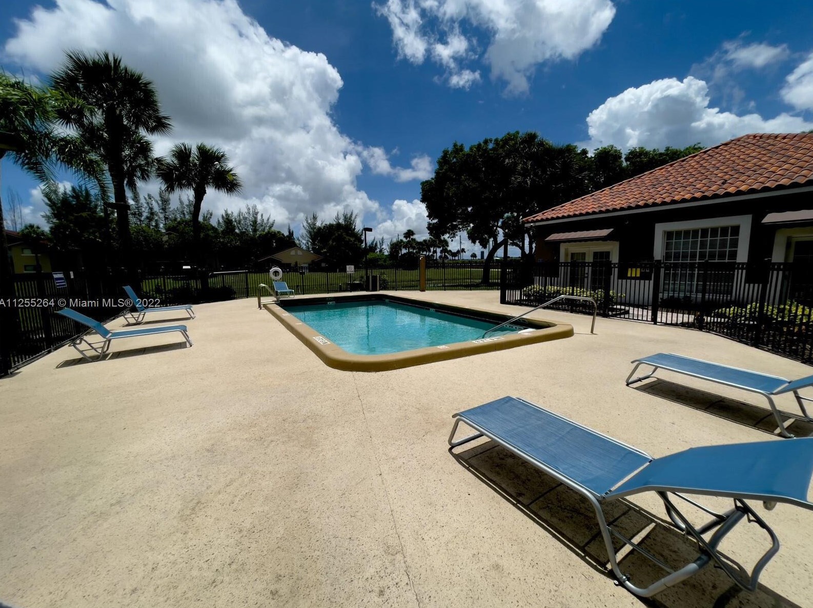 1139 Lake Terry Dr Apt A, West Palm Beach, FL