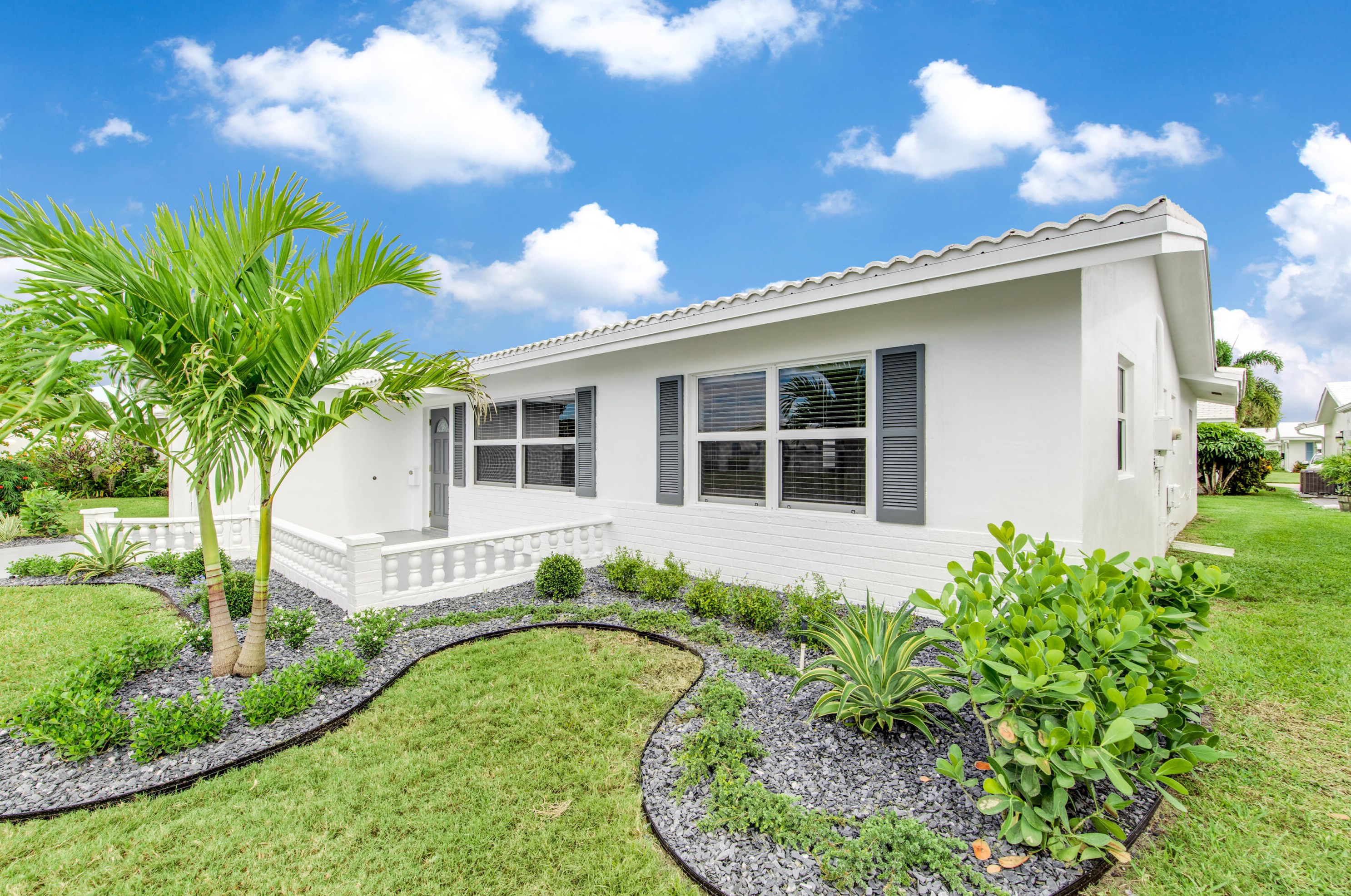 2381 9th Ave, Boynton Beach, FL 33426-5313