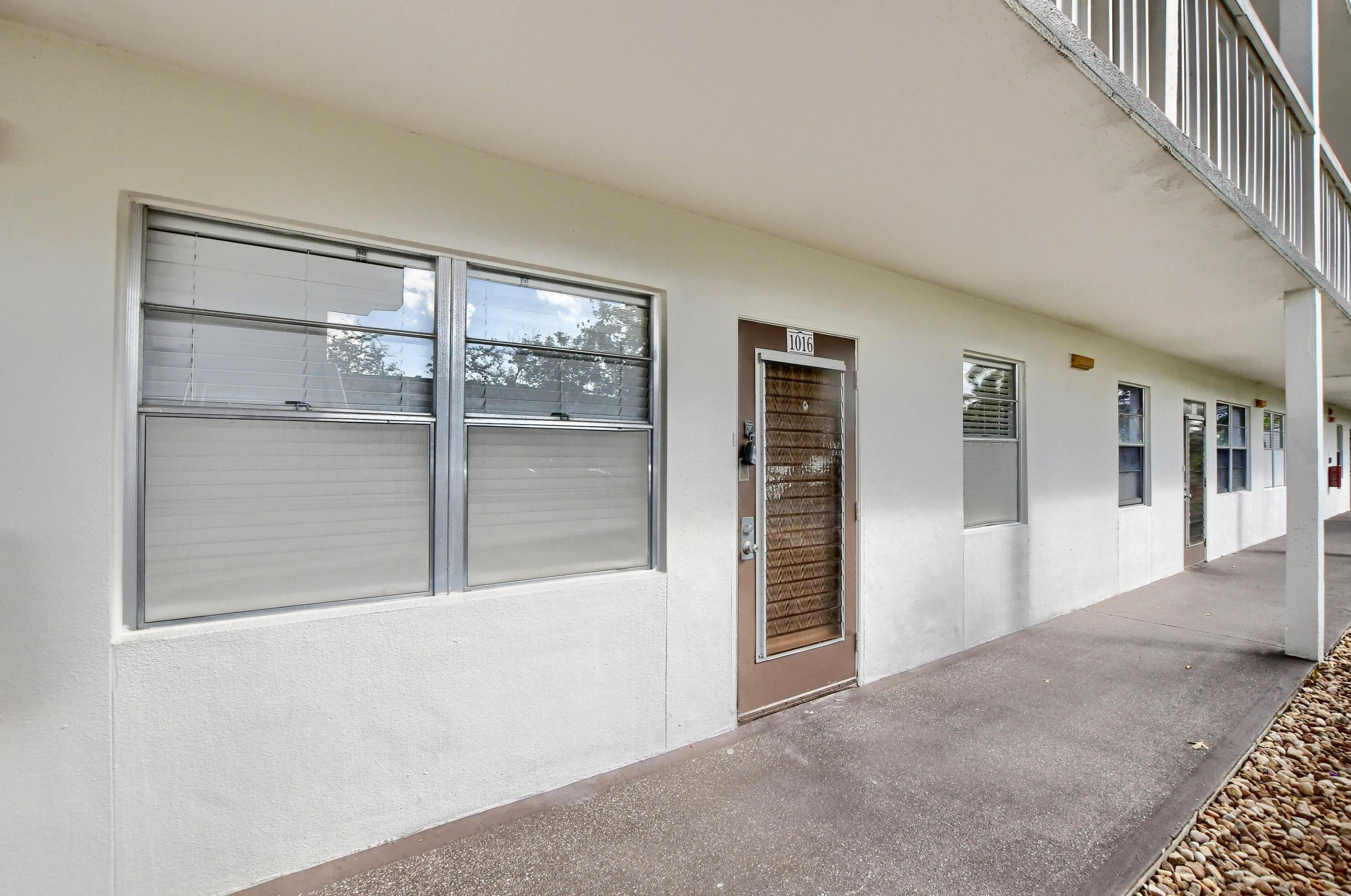 1016 Hythe A, Boca Raton FL 33434-4603 exterior