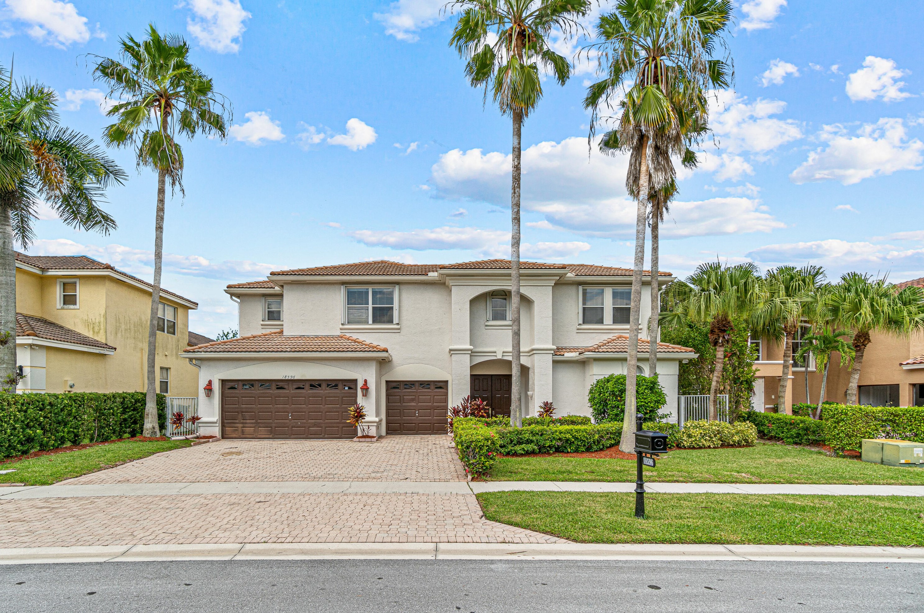 18596 Ocean Mist Dr, Boca Raton, FL 33498-4927