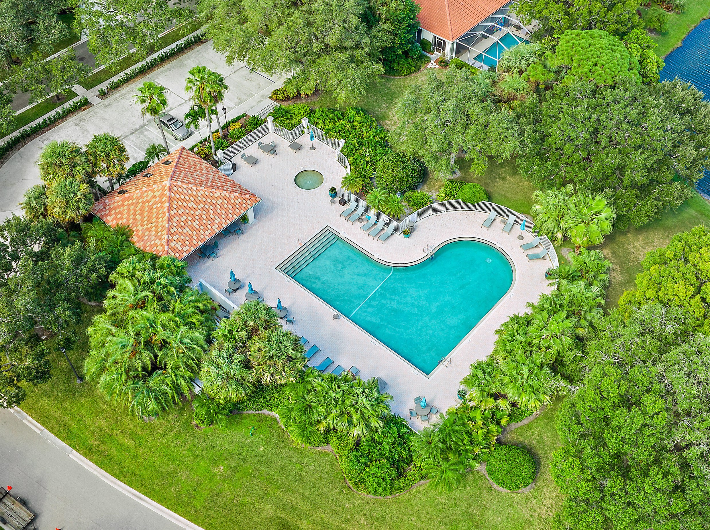 615 Rosa Ct, West Palm Beach FL  33410-4502 exterior