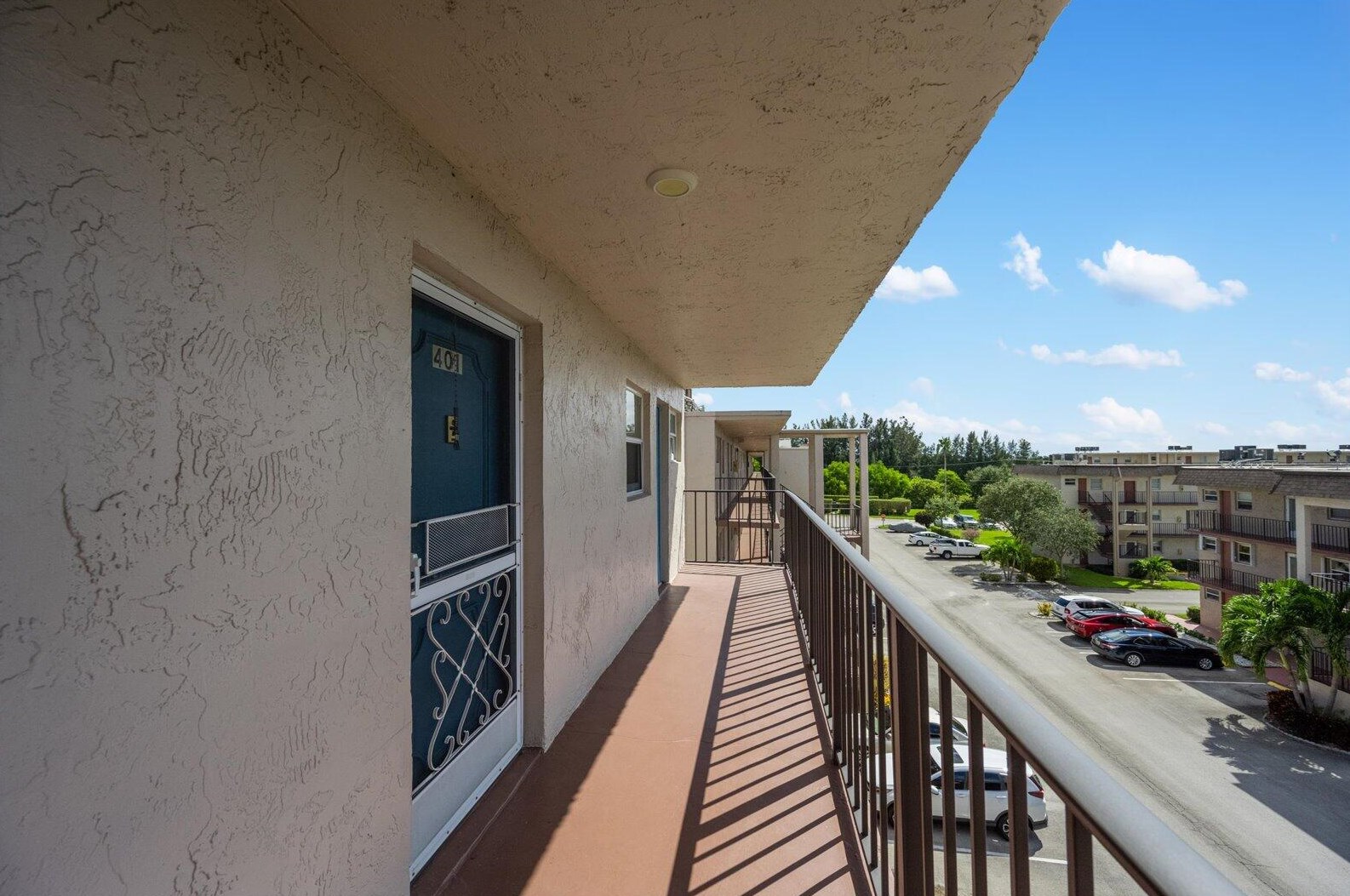 725 Lori Dr #401, Lake Worth, FL 33461