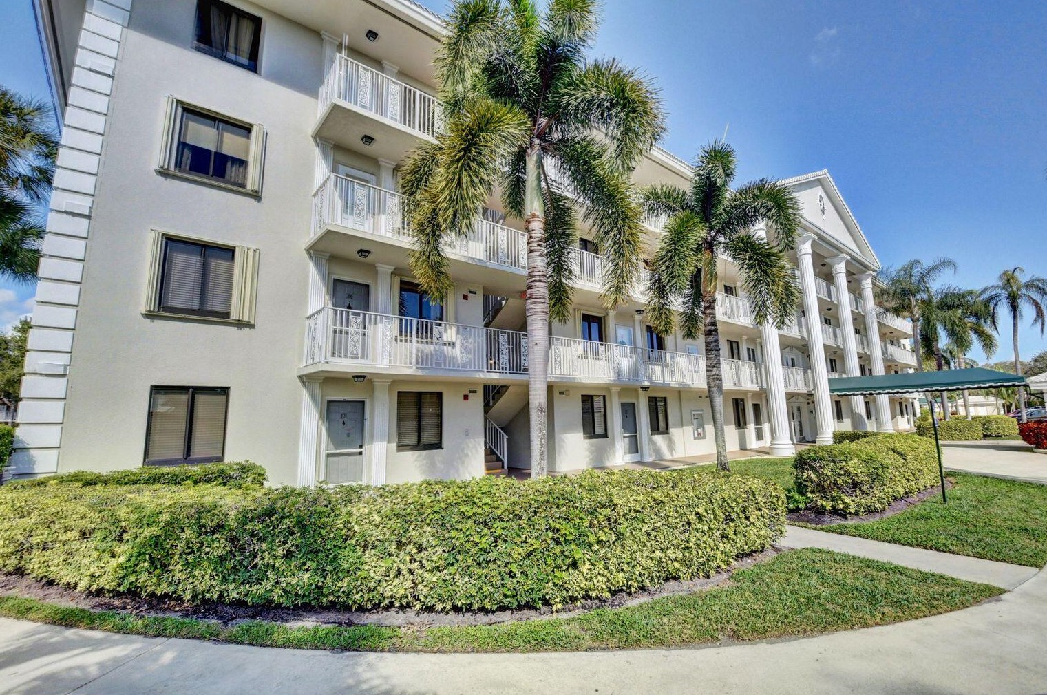 6193 Balboa Cir, Boca Raton, FL 33433-8189
