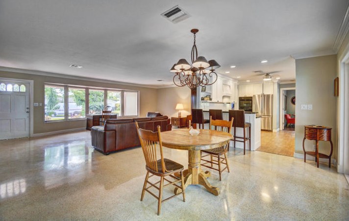 125 8th Ave, Boca Raton FL  33486-4658 exterior