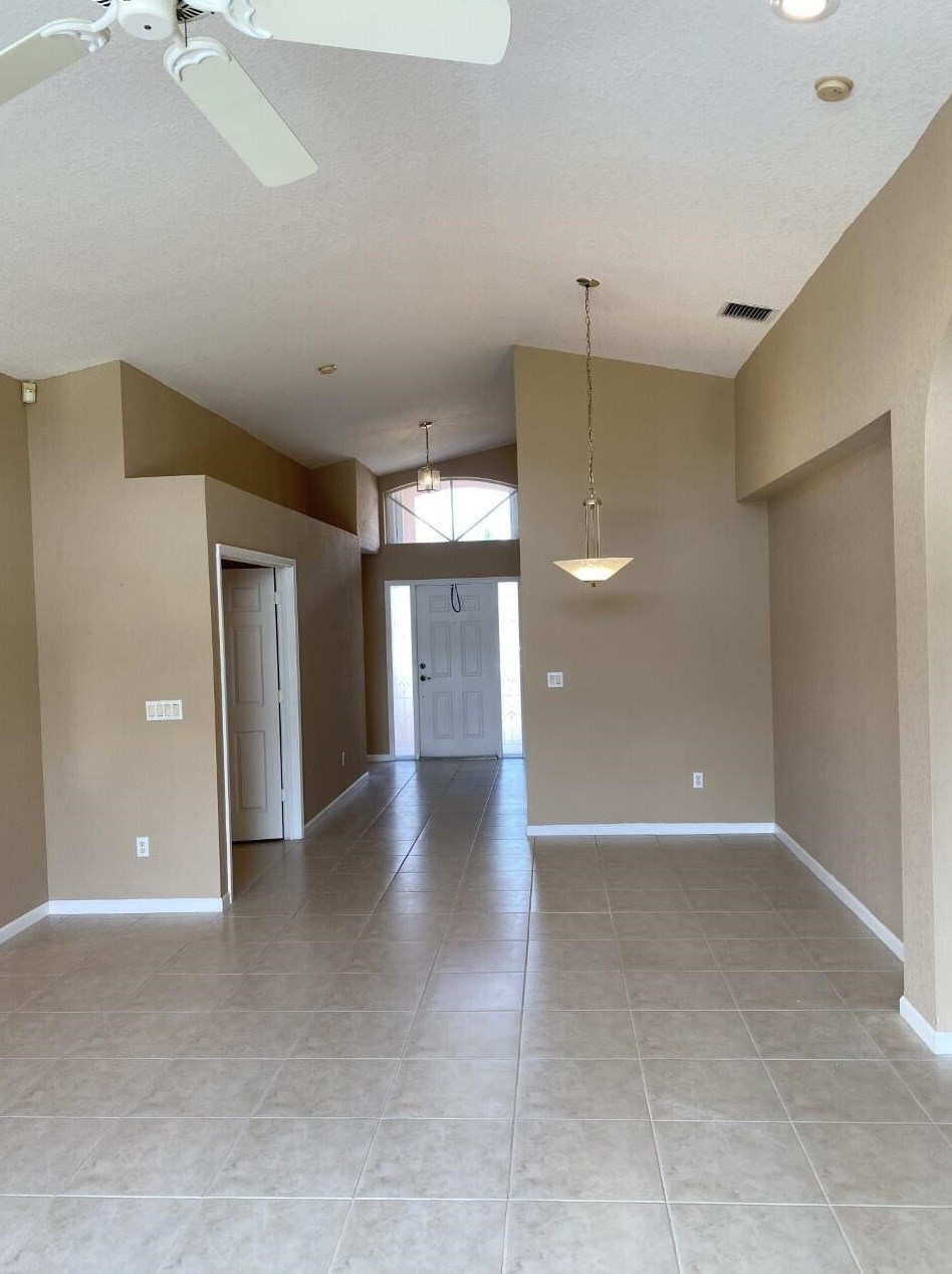 8764 Chunnel Ter, Boca Raton, FL 33433-6233
