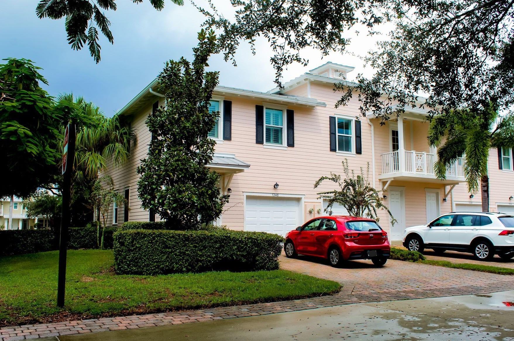 1346 Jeaga Dr, Jupiter FL  33458-8768 exterior