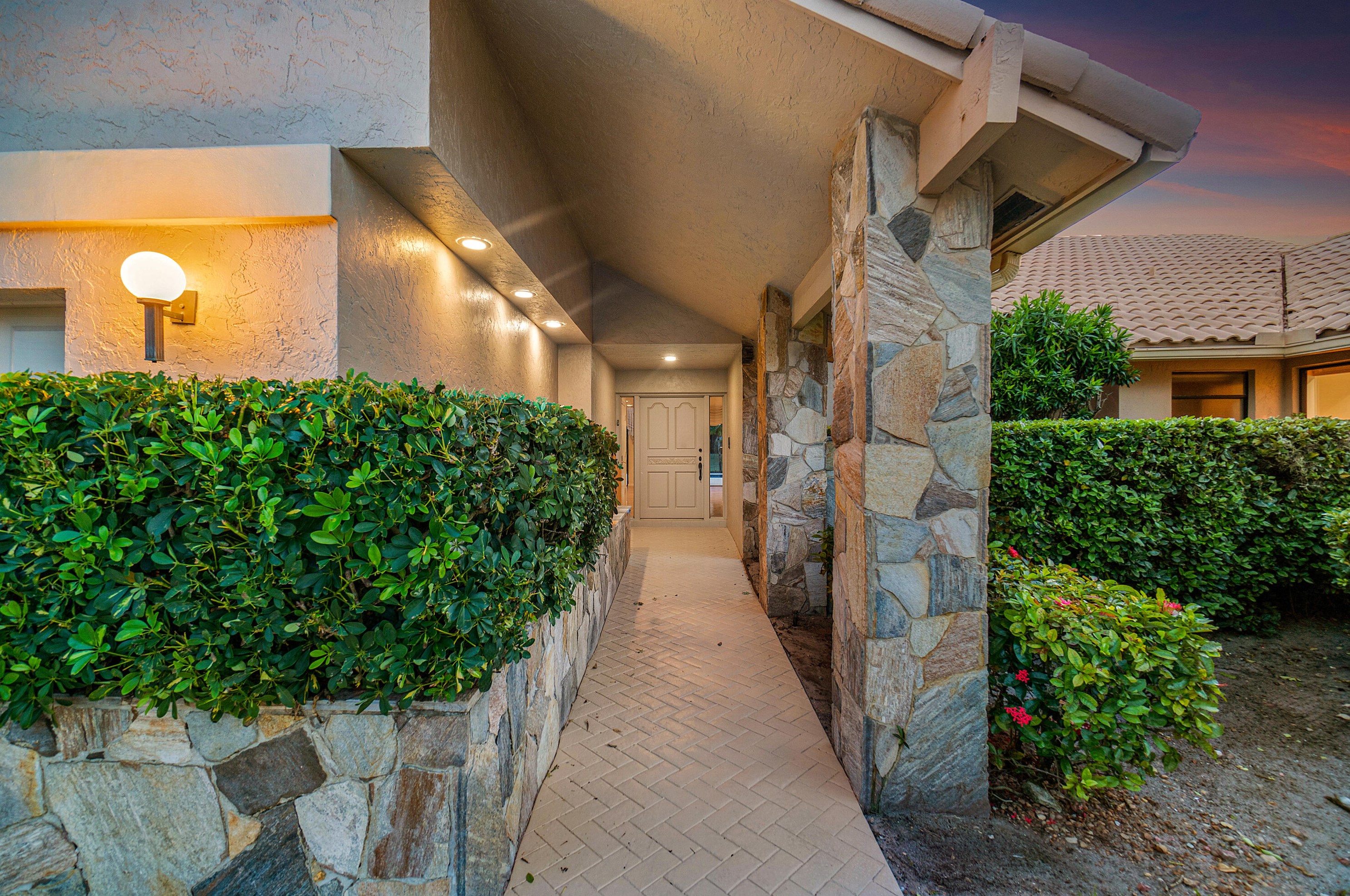 4548 Bocaire Blvd, Boca Raton FL  33487-1155 exterior