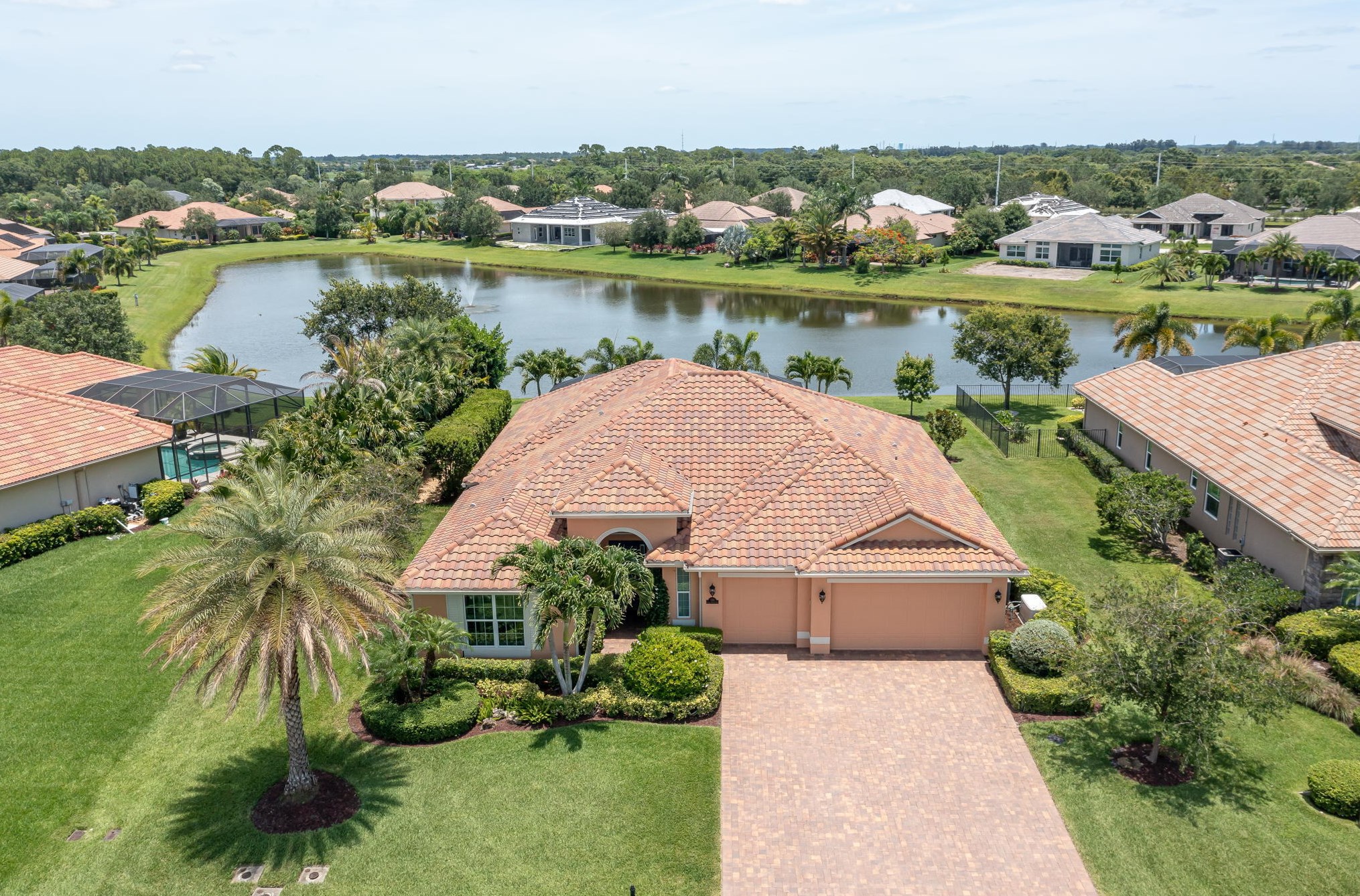 530 Stoney Brook Farm Ct, Vero Beach, FL 32968