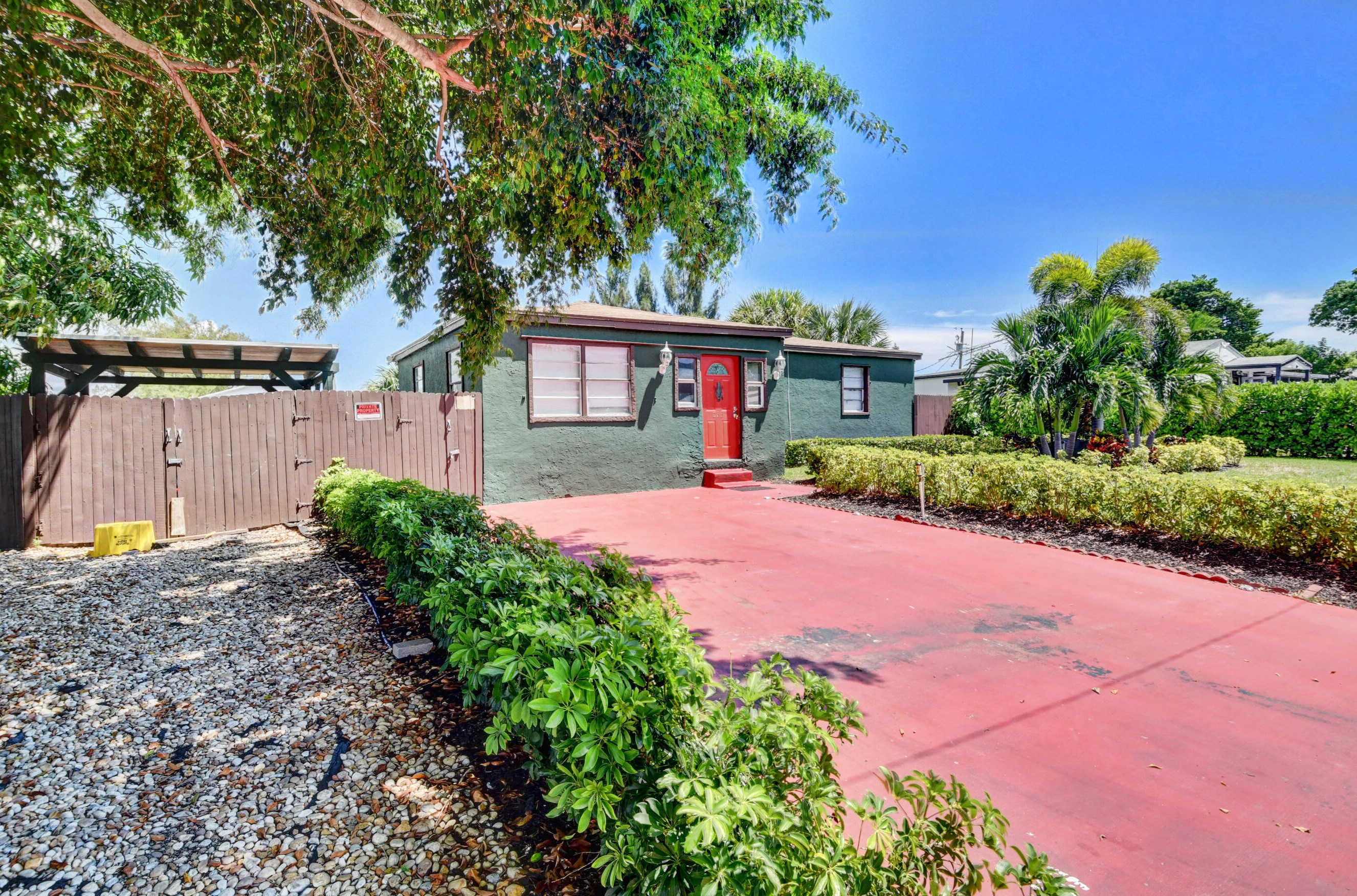 233 6th Ave, Boynton Beach, FL 33435-3875