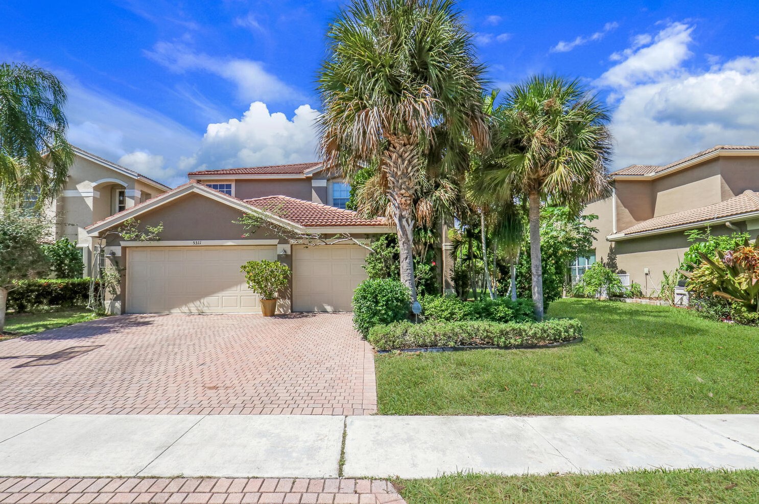 5311 Grand Banks Blvd, Lake Worth, FL 33463-5949