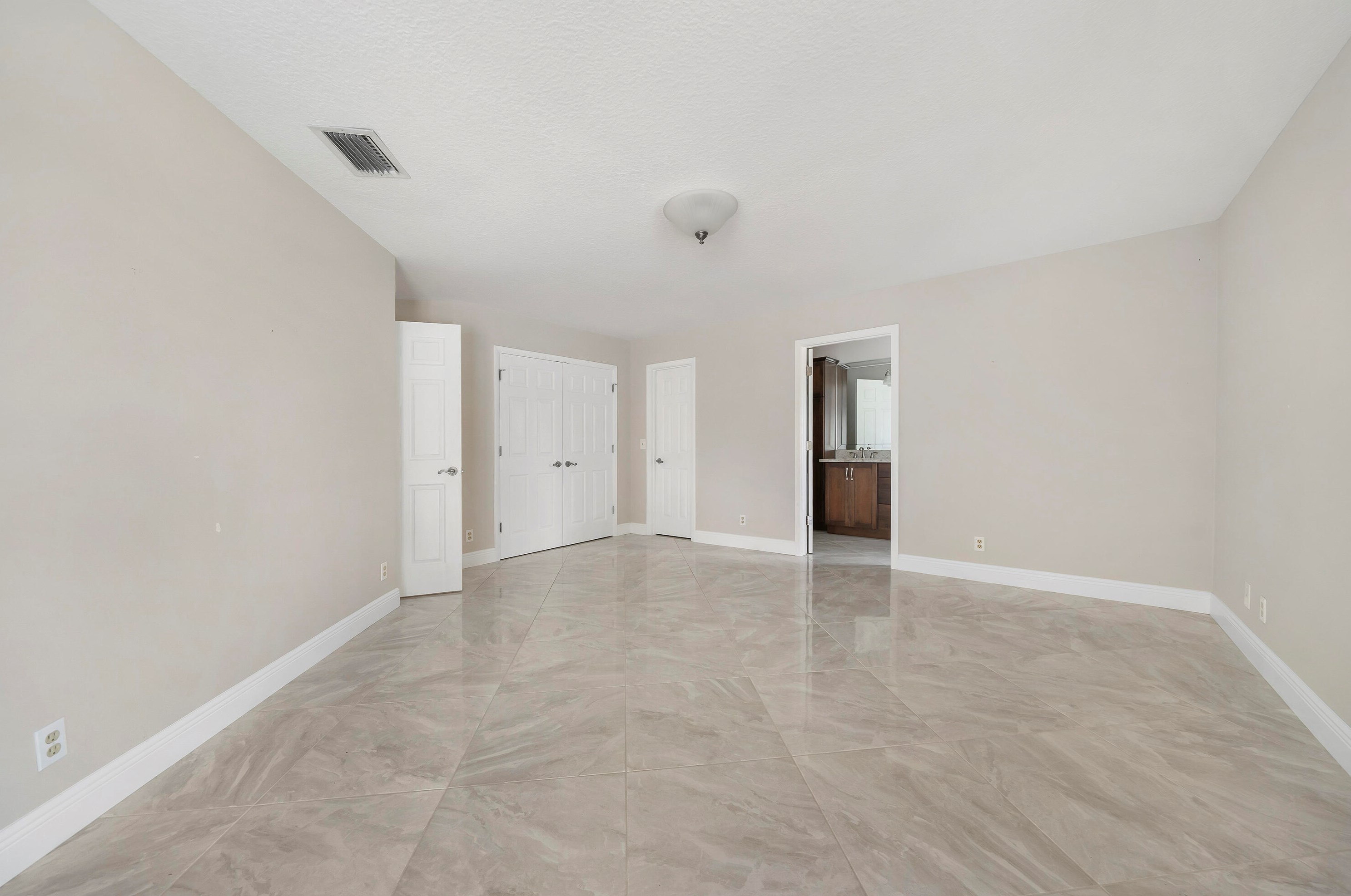 8781 Placid Ter, Lake Worth FL  33467-1718 exterior