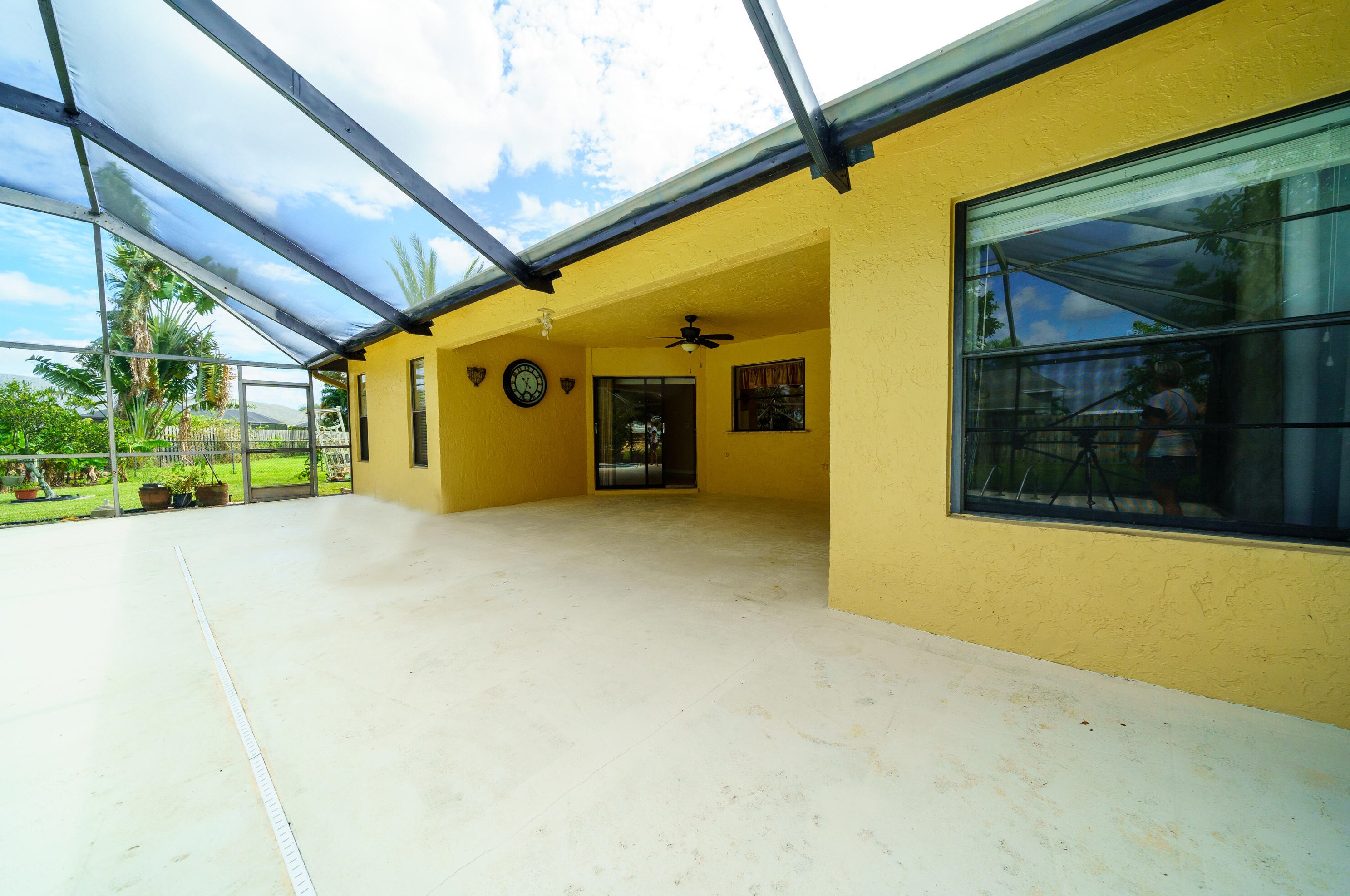 8781 Placid Ter, Lake Worth FL  33467-1718 exterior