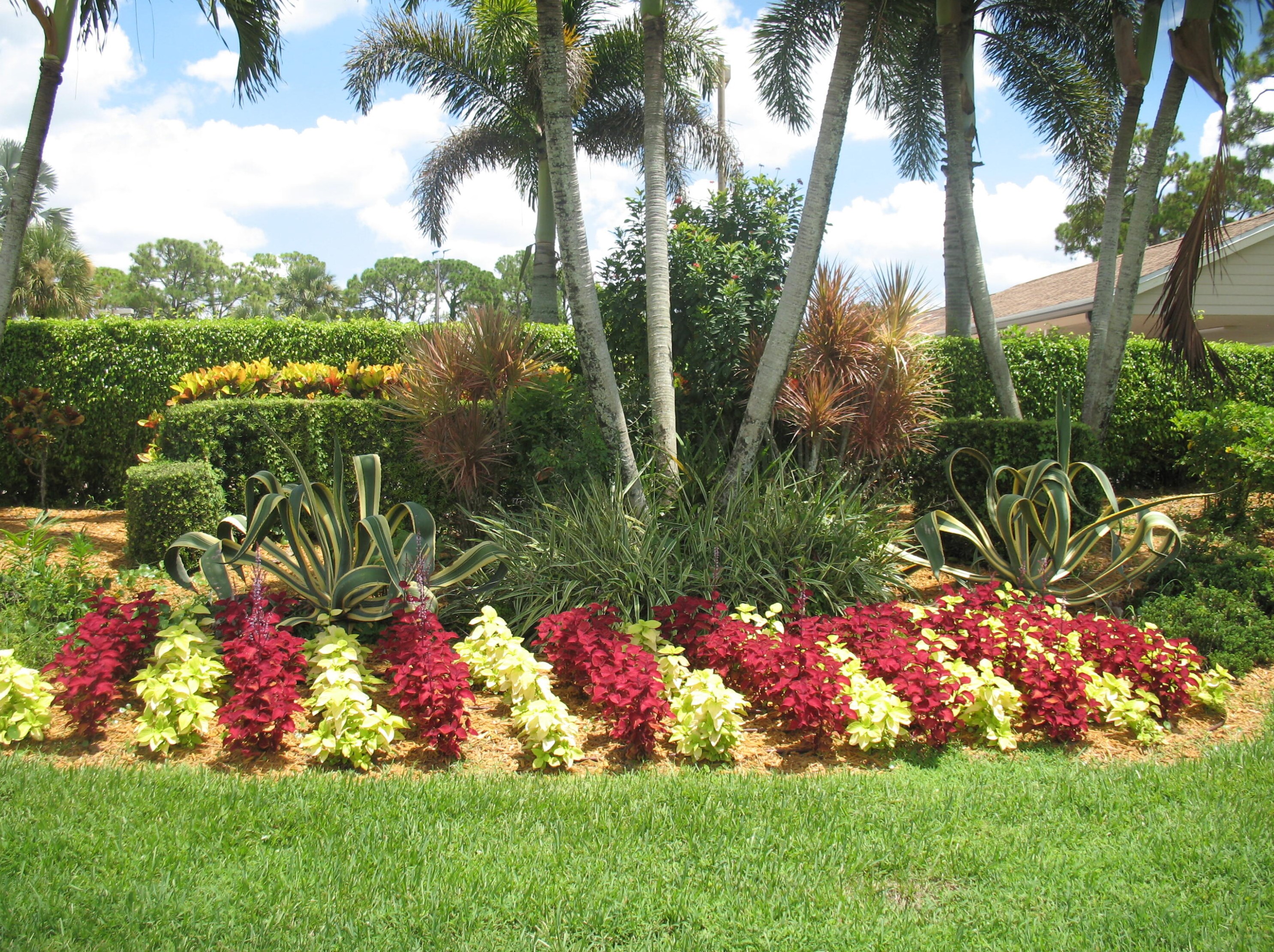 8781 Placid Ter, Lake Worth FL  33467-1718 exterior
