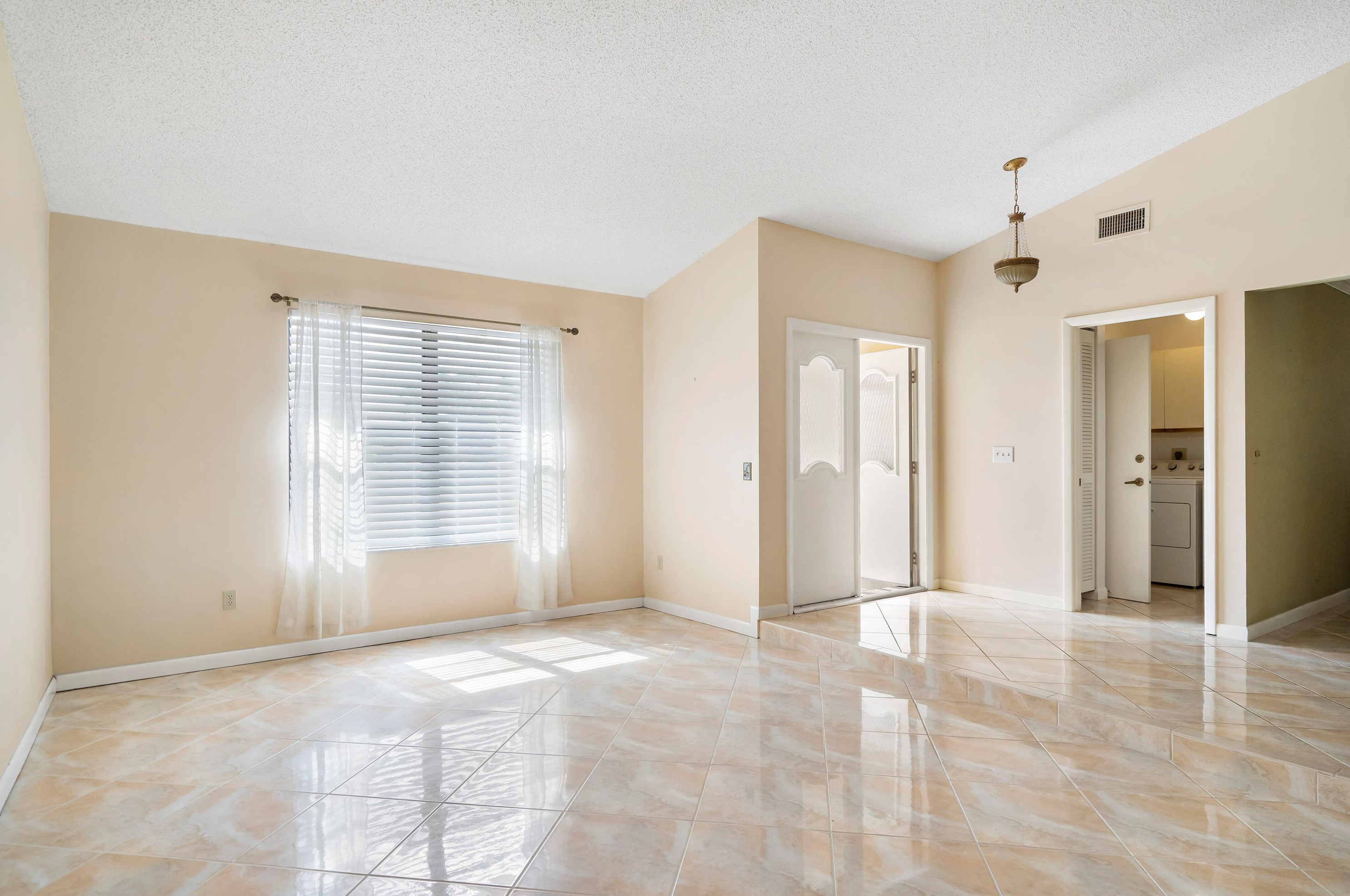 8781 Placid Ter, Lake Worth FL  33467-1718 exterior