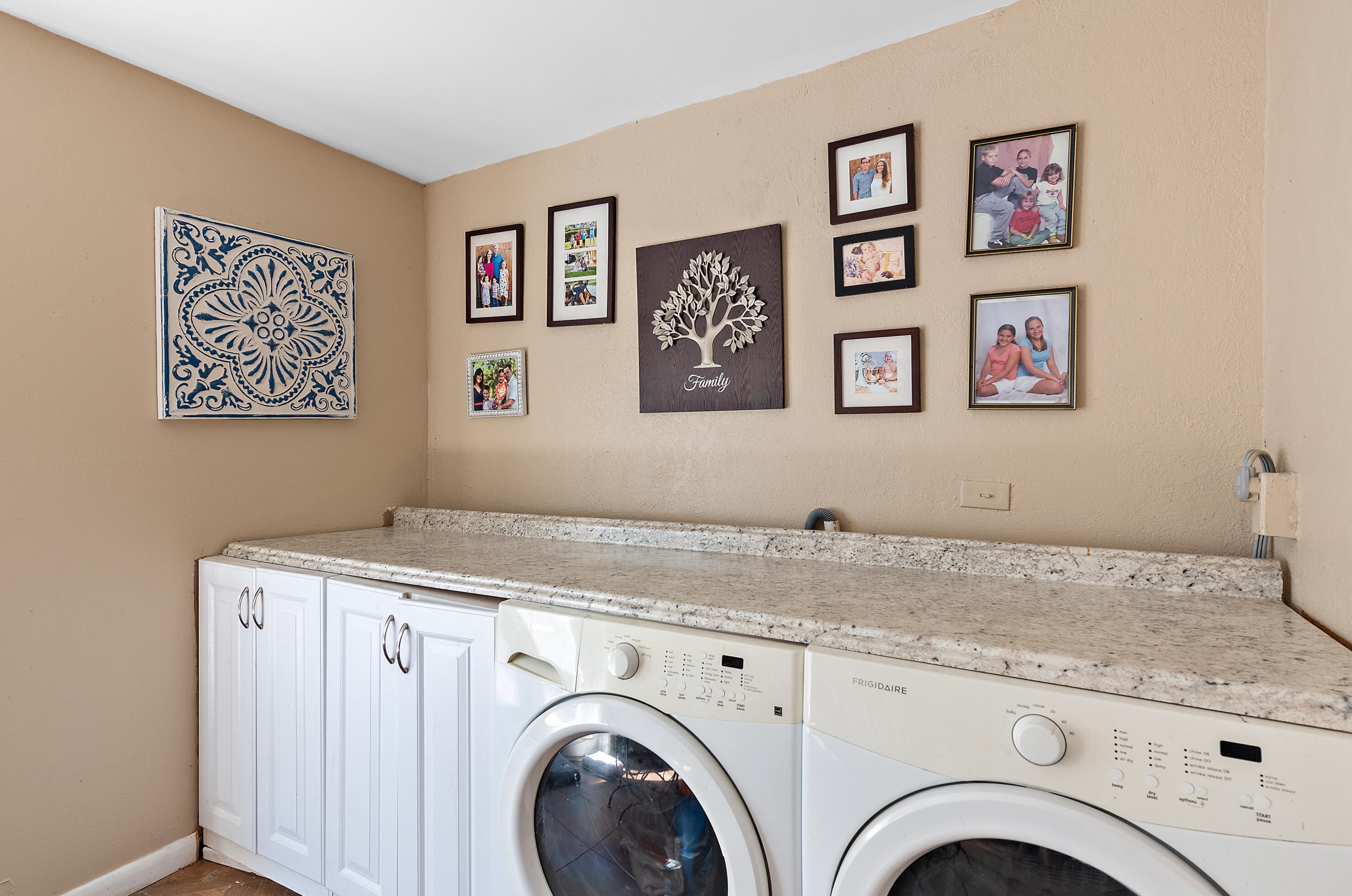 711 64 Ter, Hollywood FL 33023-1239 exterior