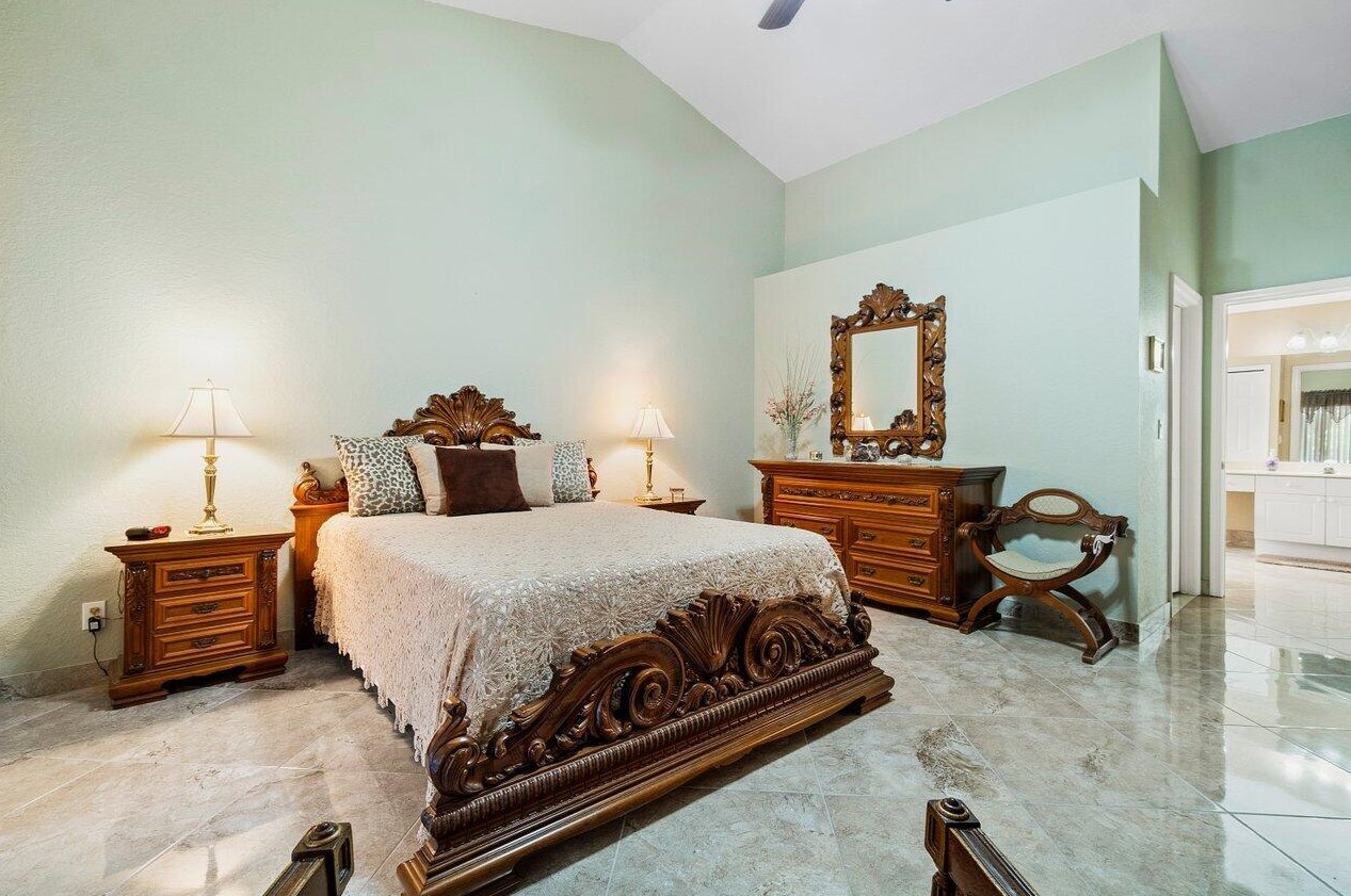 7207 Brickyard Cir, Lake Worth FL 33467-7239 exterior