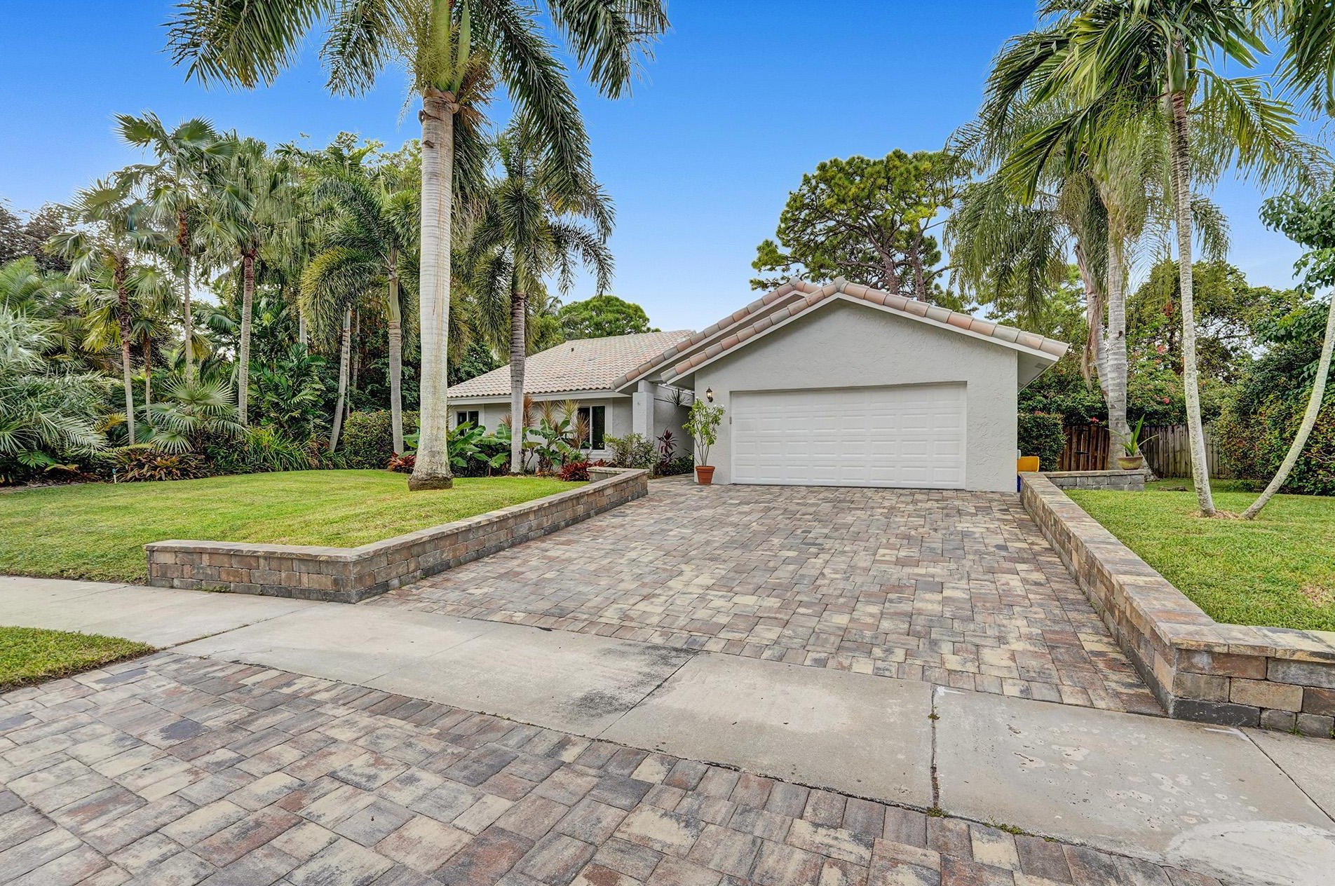 2941 24th Way, Boca Raton FL  33431-6271 exterior