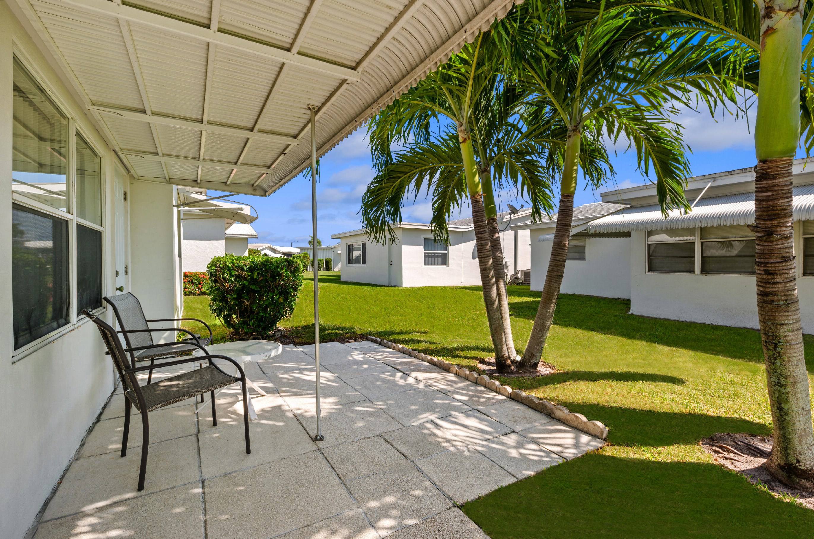 2388 9 Ave, Boynton Beach FL 33435-3139 exterior