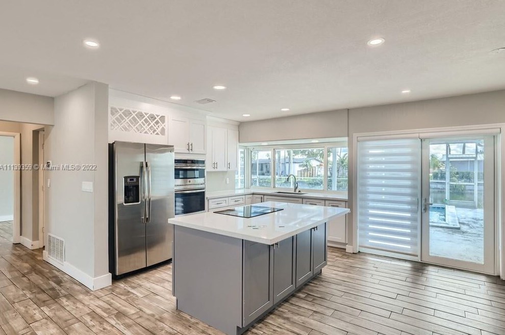 6604 Arbor Dr, Hollywood, FL 33023