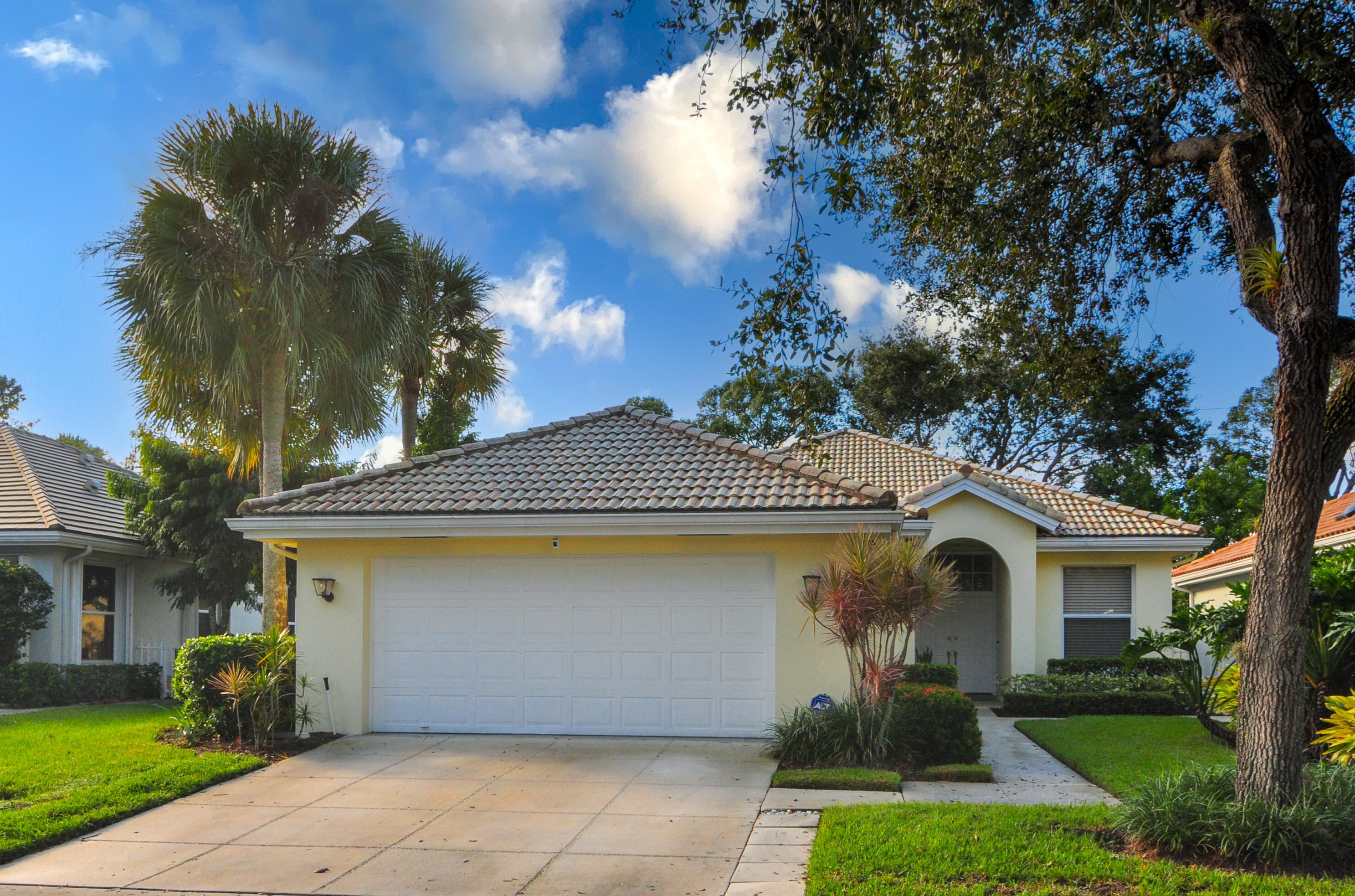 162 Hampton Cir, Jupiter, FL 33458-8123