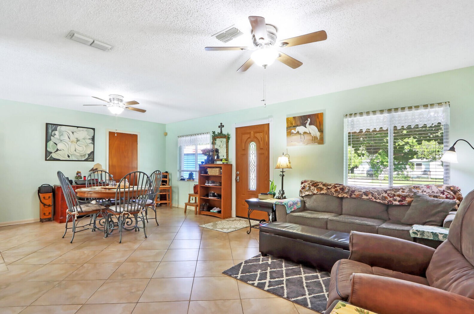 998 Mohican Blvd, Jupiter FL exterior