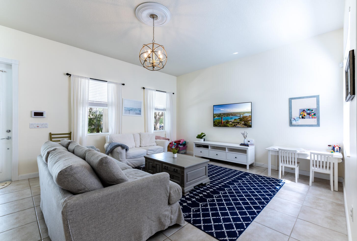 1426 Sunshine Dr, Jupiter, FL 33458-8777
