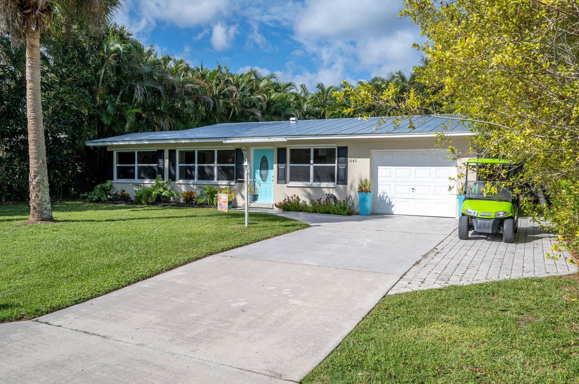 1945 5th Ct, Vero Beach, FL 32960