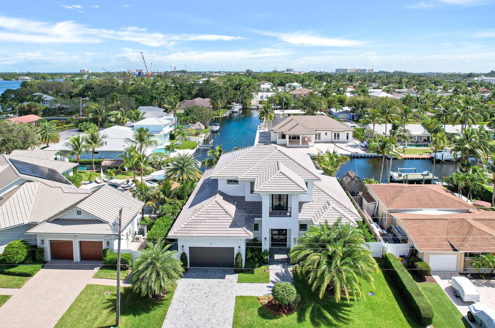 937 Pompano Dr, Jupiter, FL 33458-4310