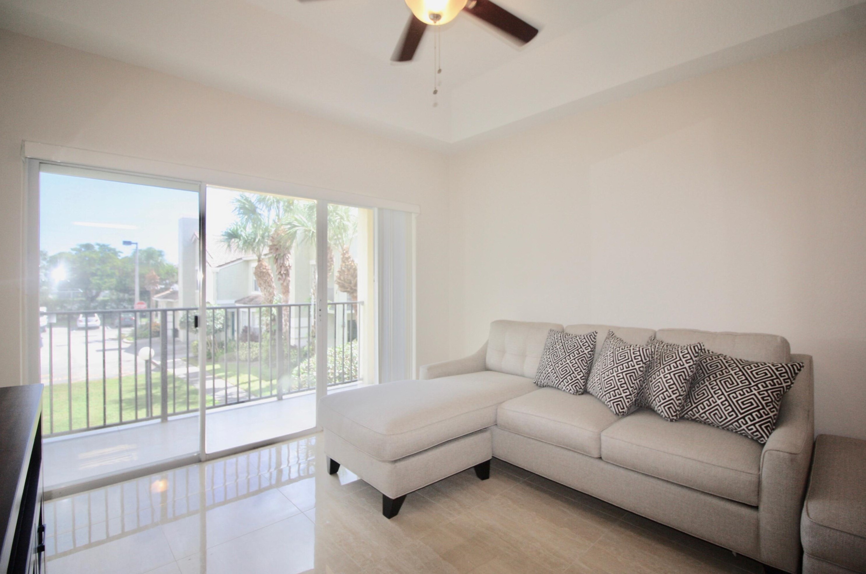 1803 Belmont Pl, Boynton Beach FL  33436-7848 exterior