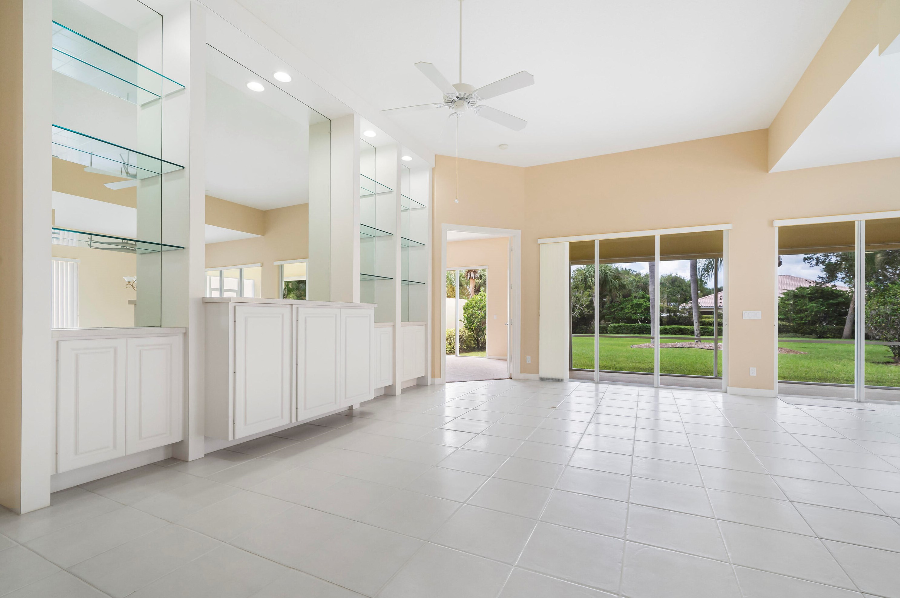 9028 La Creek Ct, Hobe Sound, FL 33455-8952