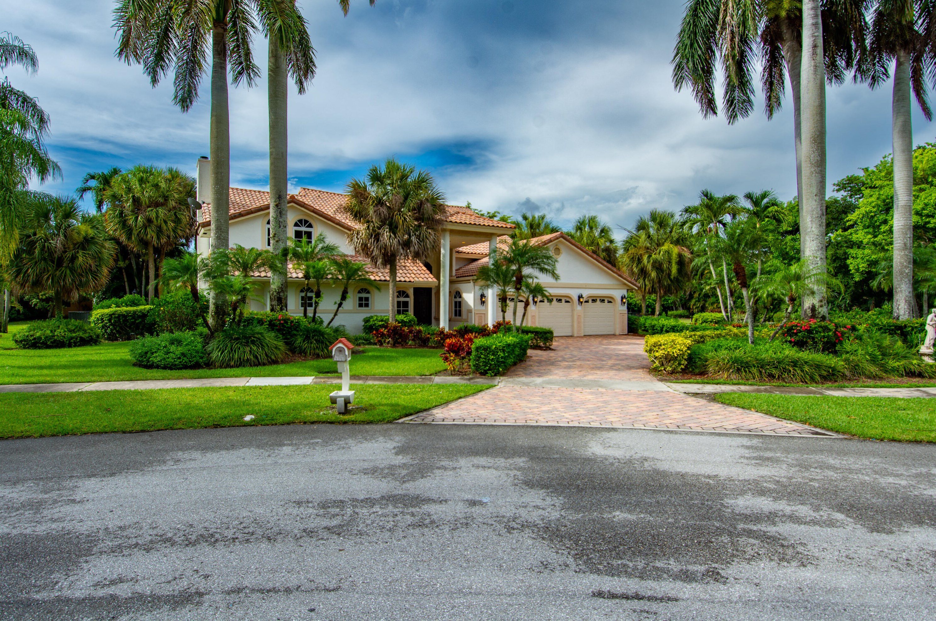 1940 9th St, Boca Raton FL  33486-5206 exterior