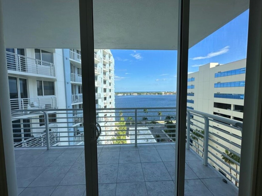 1551 N Flagler Dr #1112, West Palm Beach, FL 33401