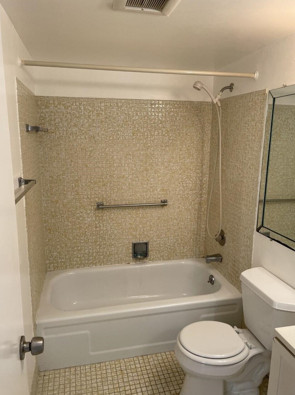 79 Chatham D, West Palm Beach, FL 33417